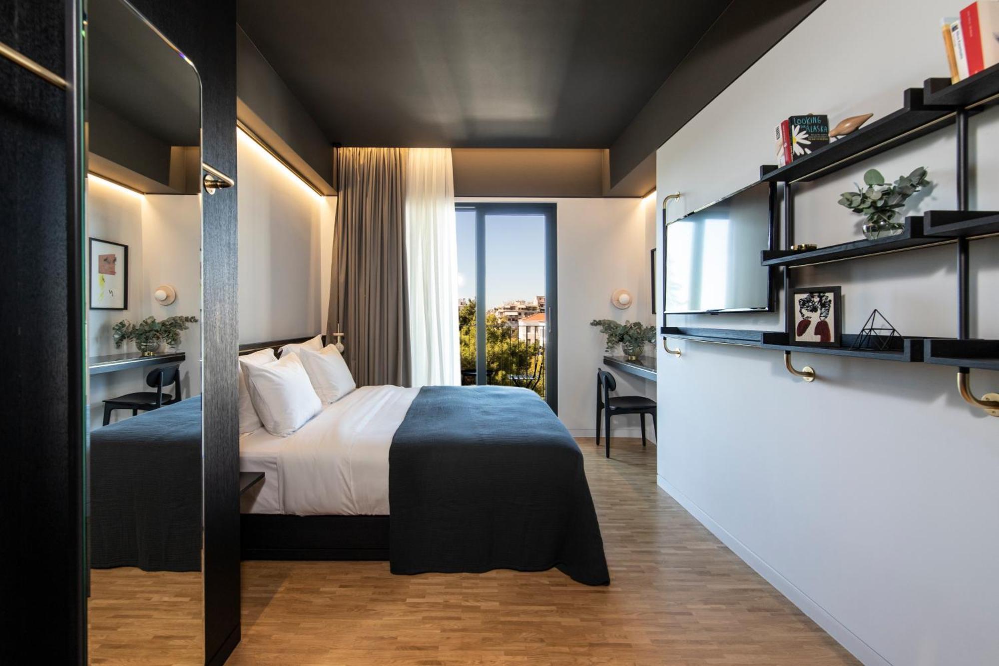 Superior Room with Balcony,1506158896:JPEG