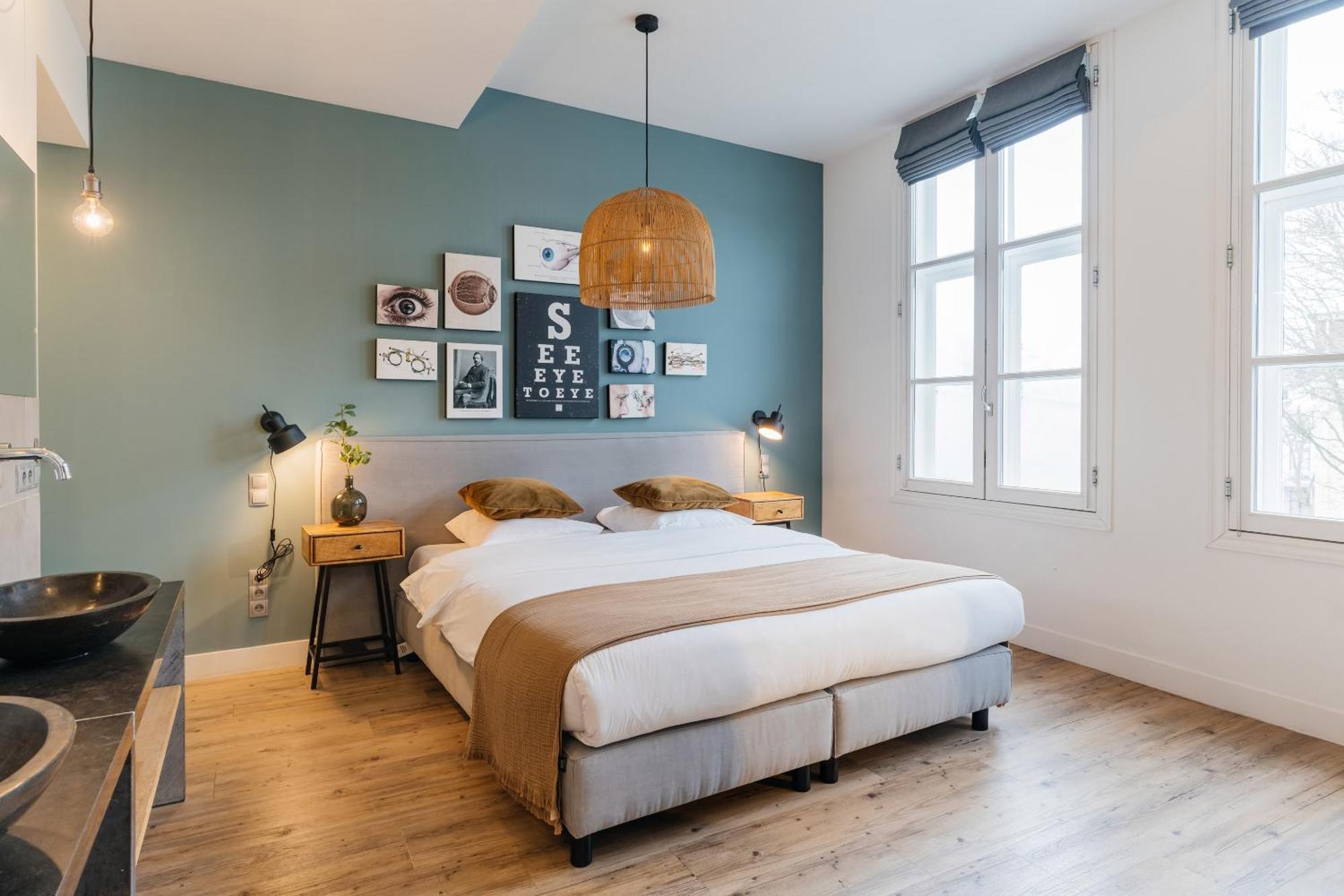Large Double Room,1500059854:JPEG