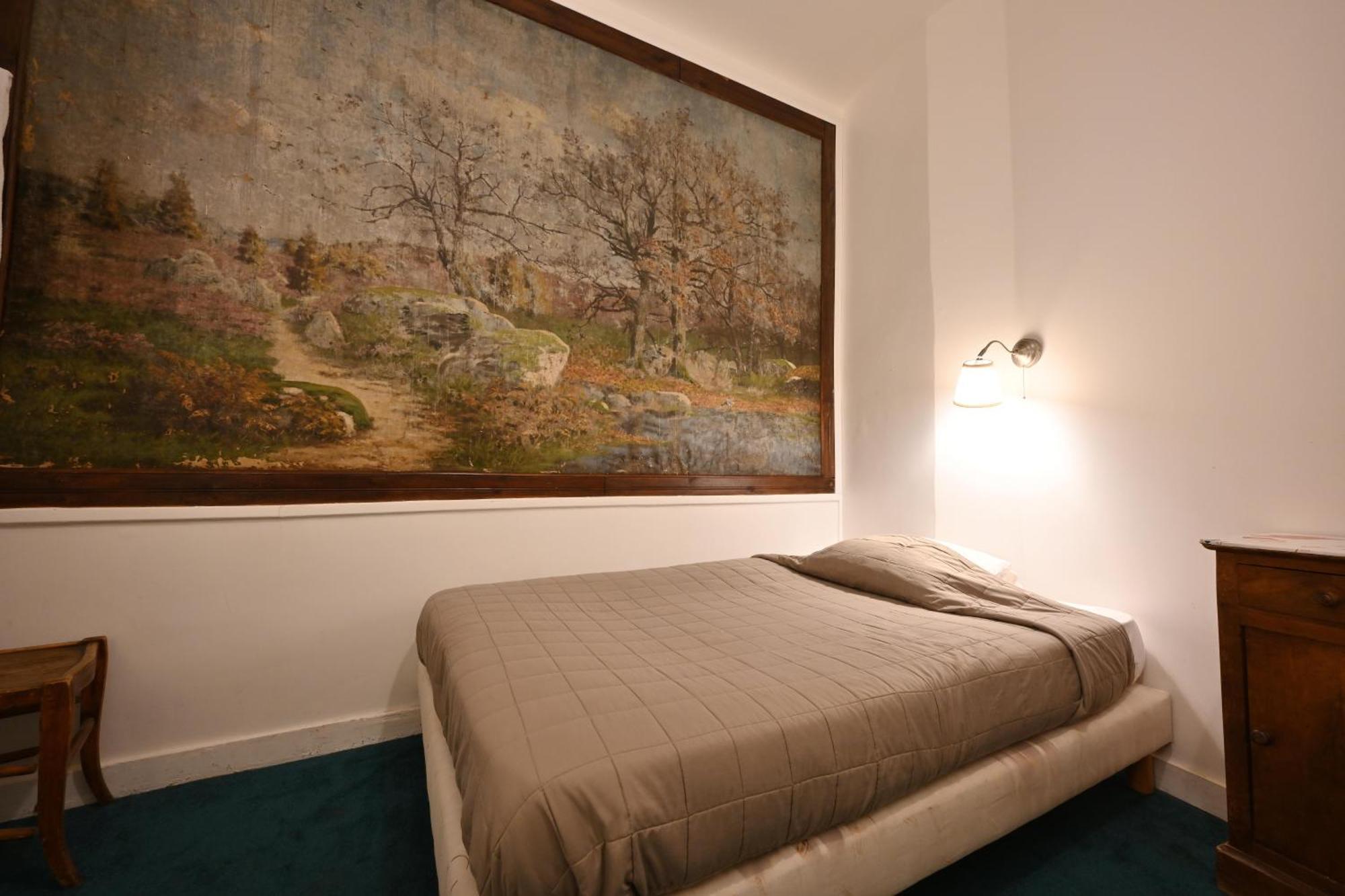 Single Room,1333220864:JPEG