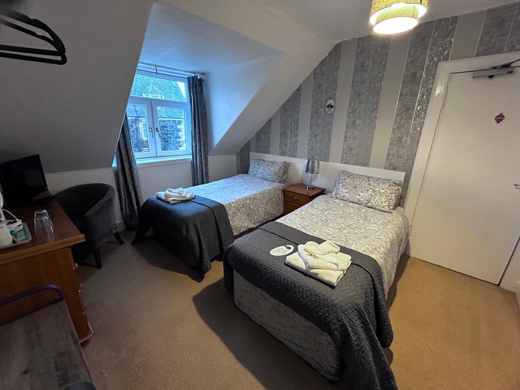 Twin Room with Shared Bathroom