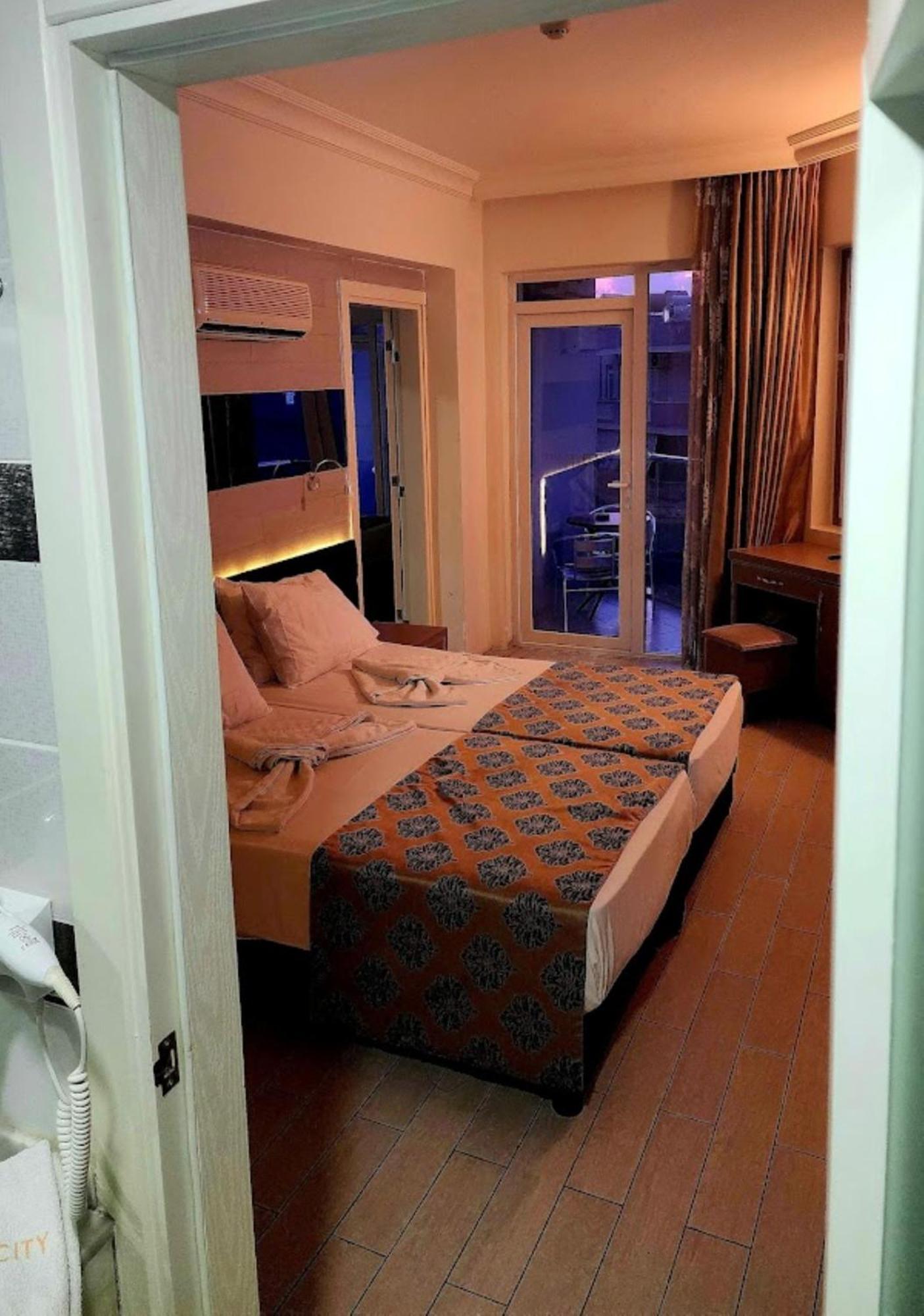 Deluxe Junior Suite,1500764281:JPEG