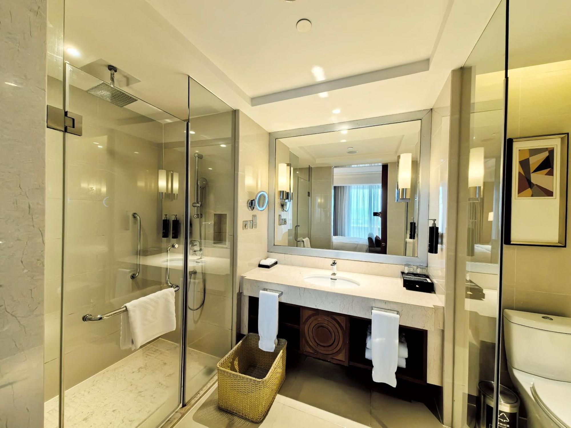 King Room with Balcony