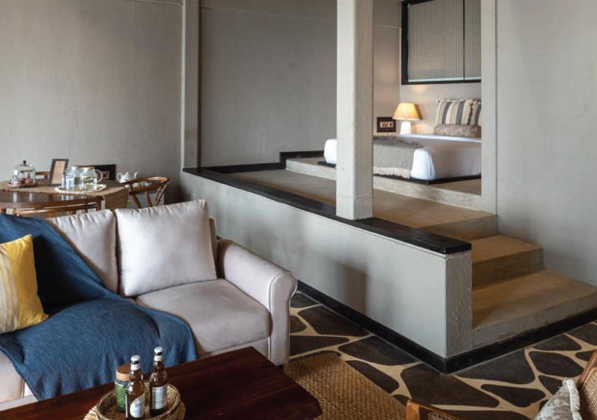 Sea House - 10% Discount on Food & Beverage - - F&B Credit INR 750 (Minimum spend of INR 3000)