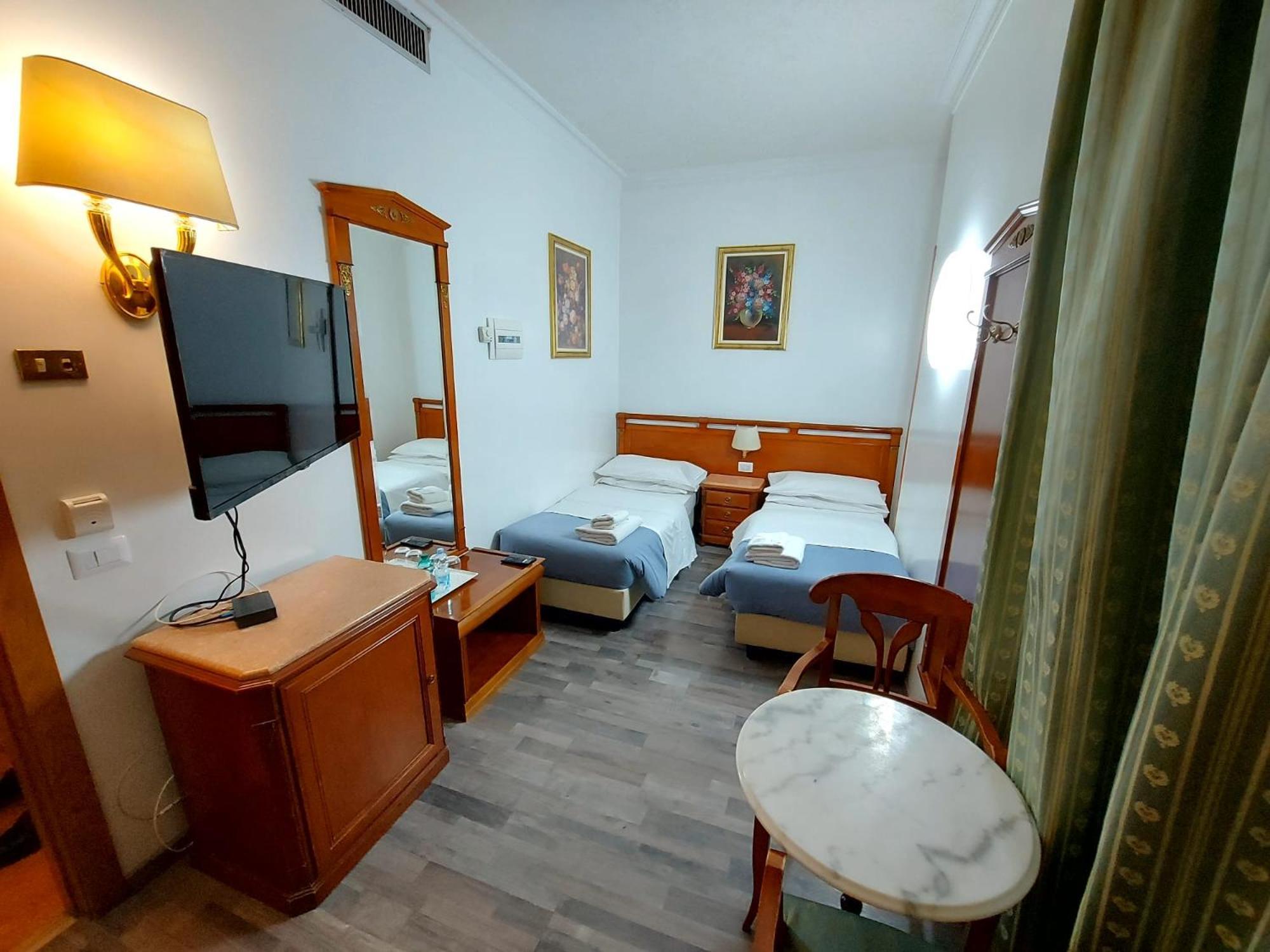 Chambre Deluxe Double ou Lits Jumeaux