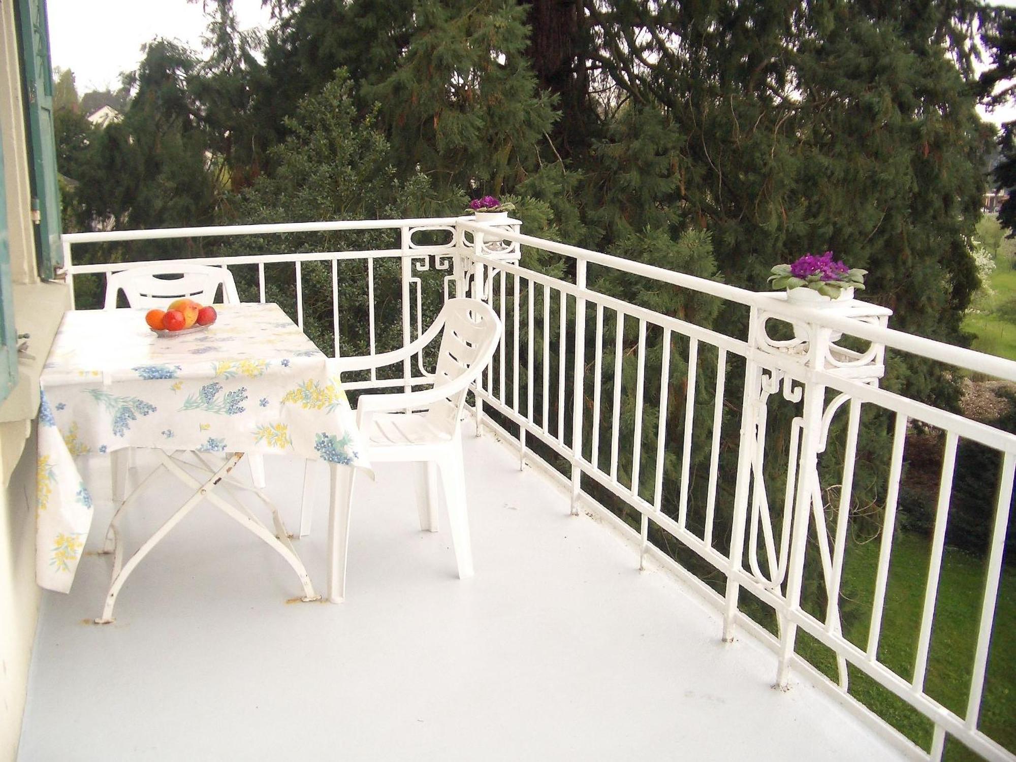 Doppelzimmer mit Gartenblick
