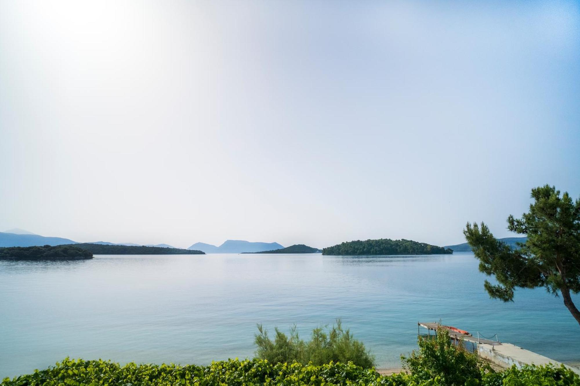 Standard Triple Room Sea View