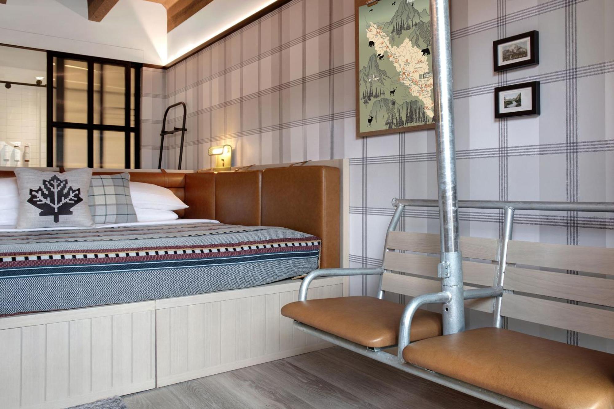 Queen Room with Two Queen Beds and Balcony