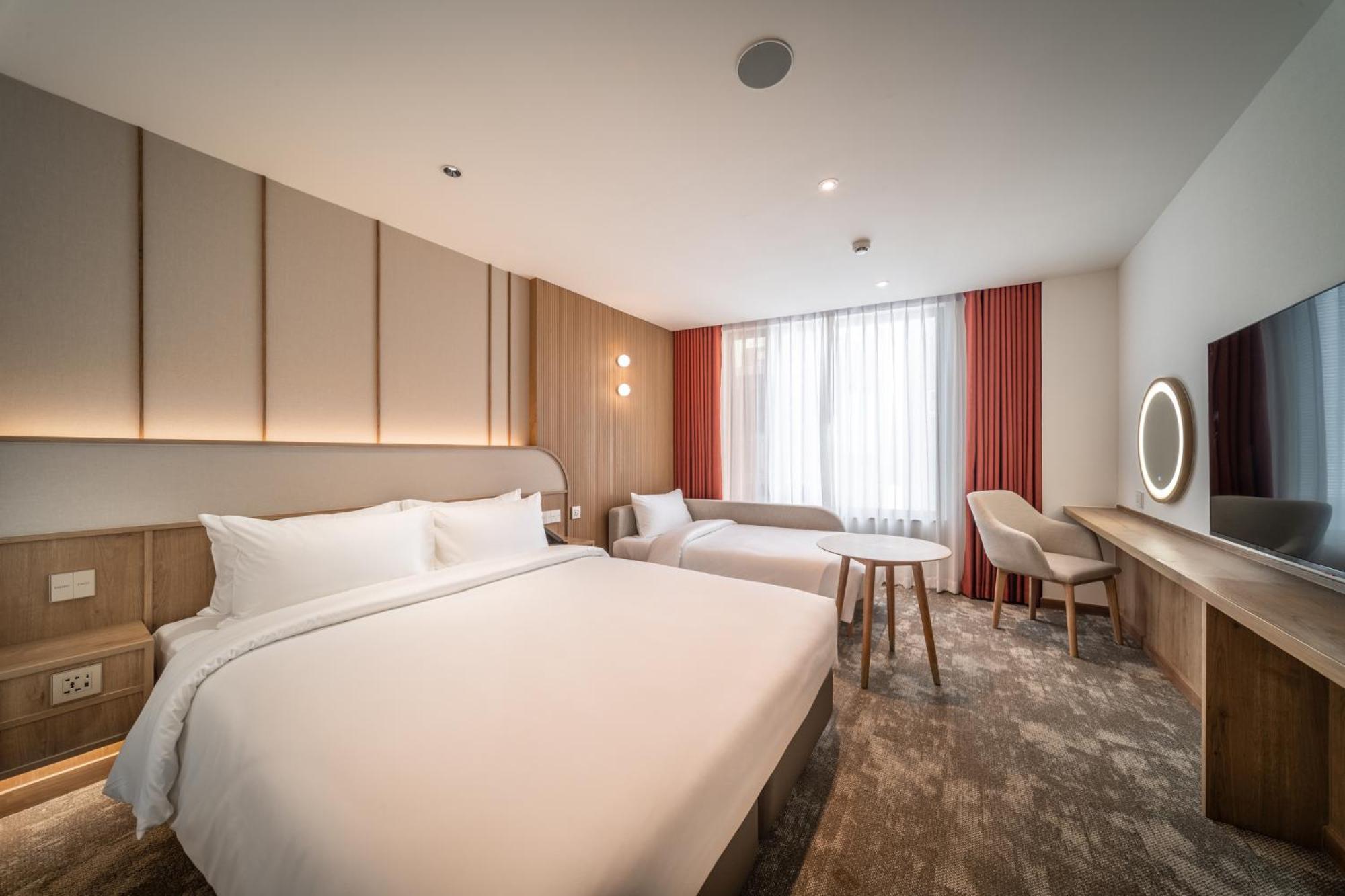 Superior Triple Room