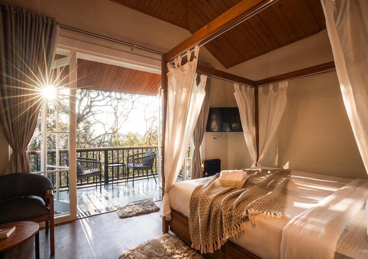 King Room with Balcony