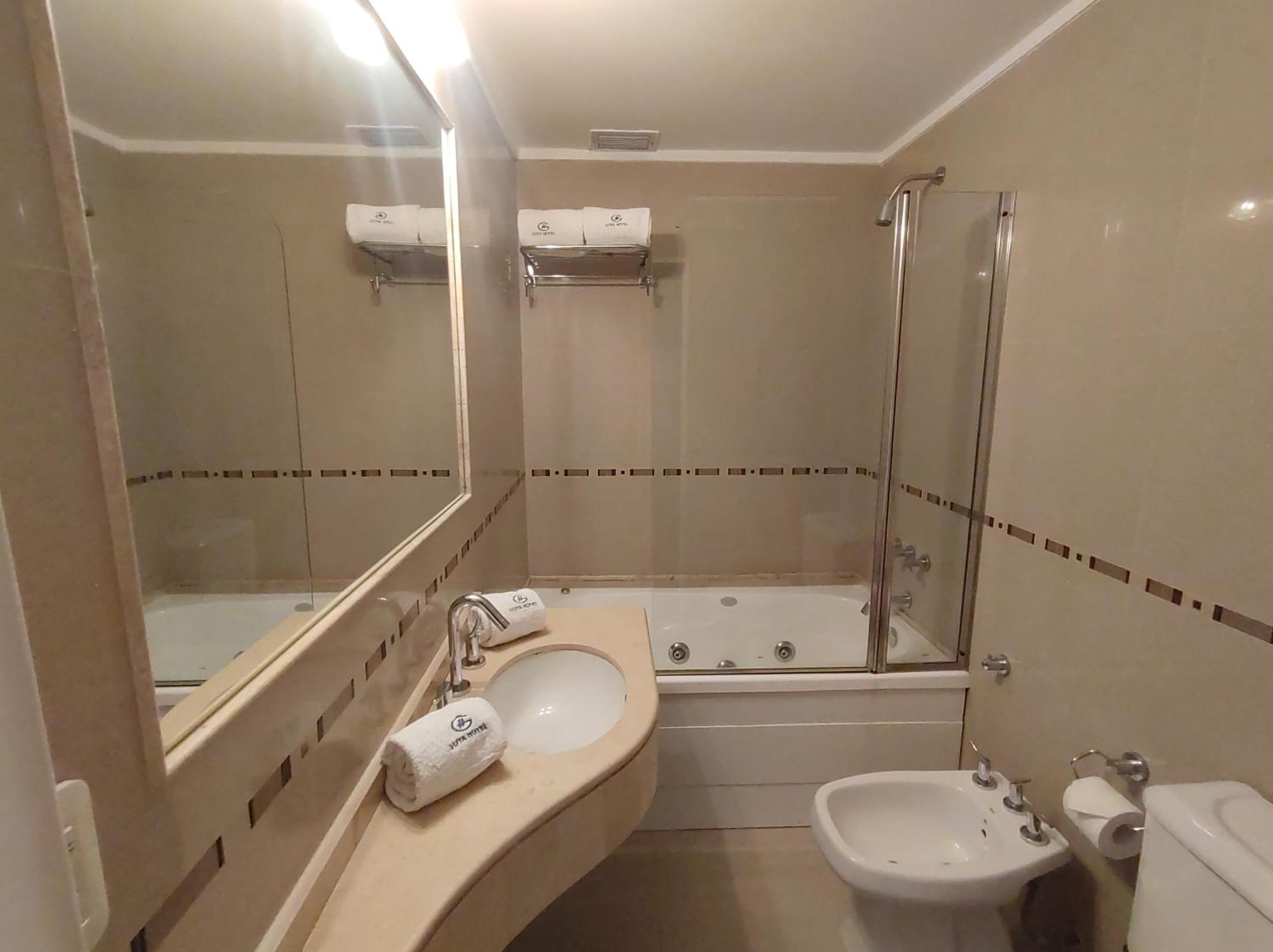 Quarto Triplo Superior