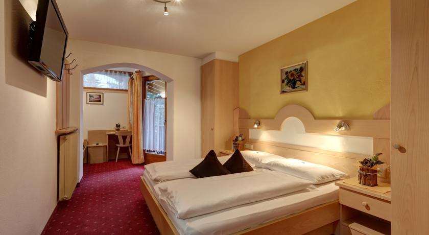 Standard Doppelzimmer mit Balkon