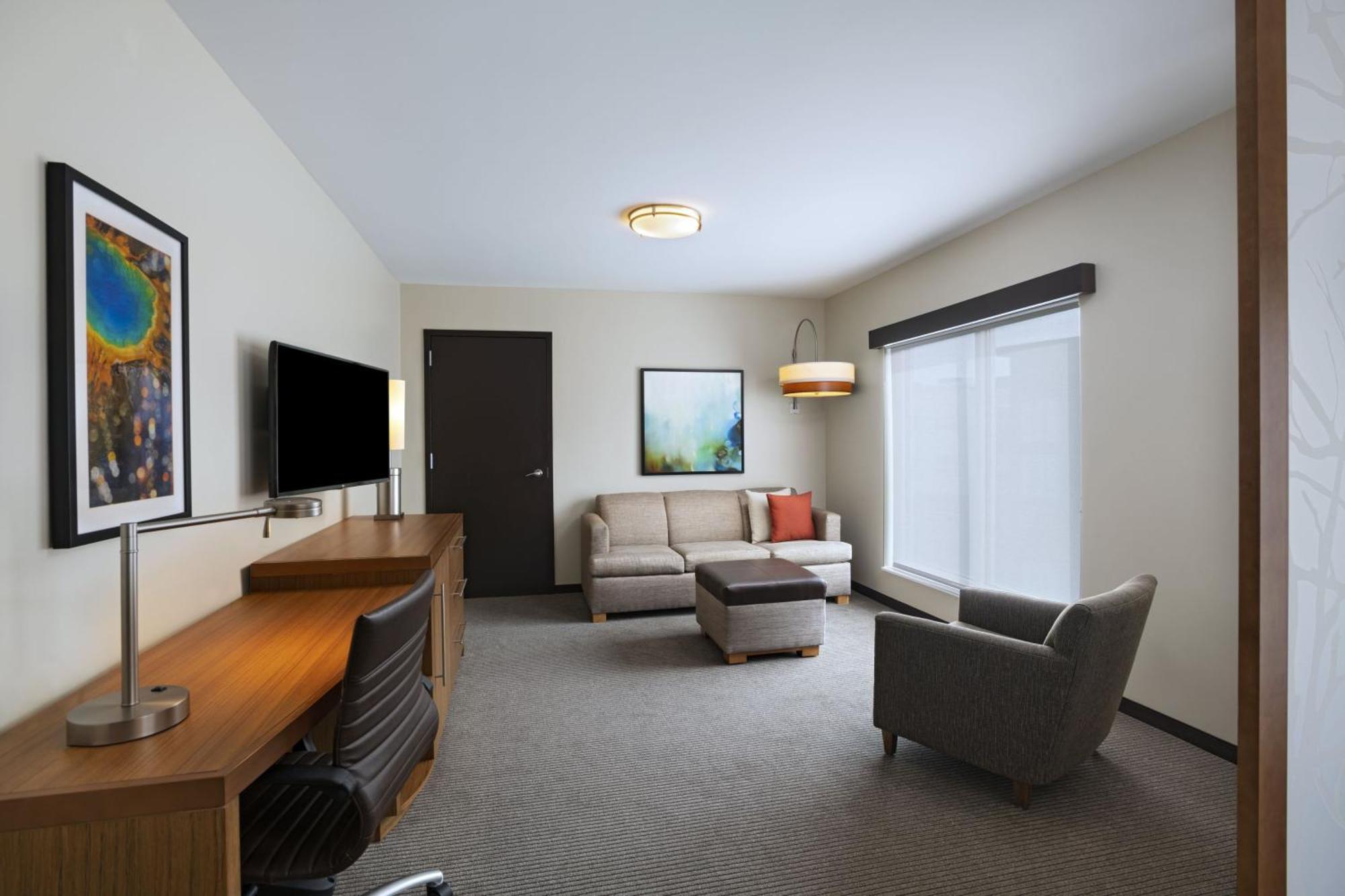 One-Bedroom King Suite Sofa Bed