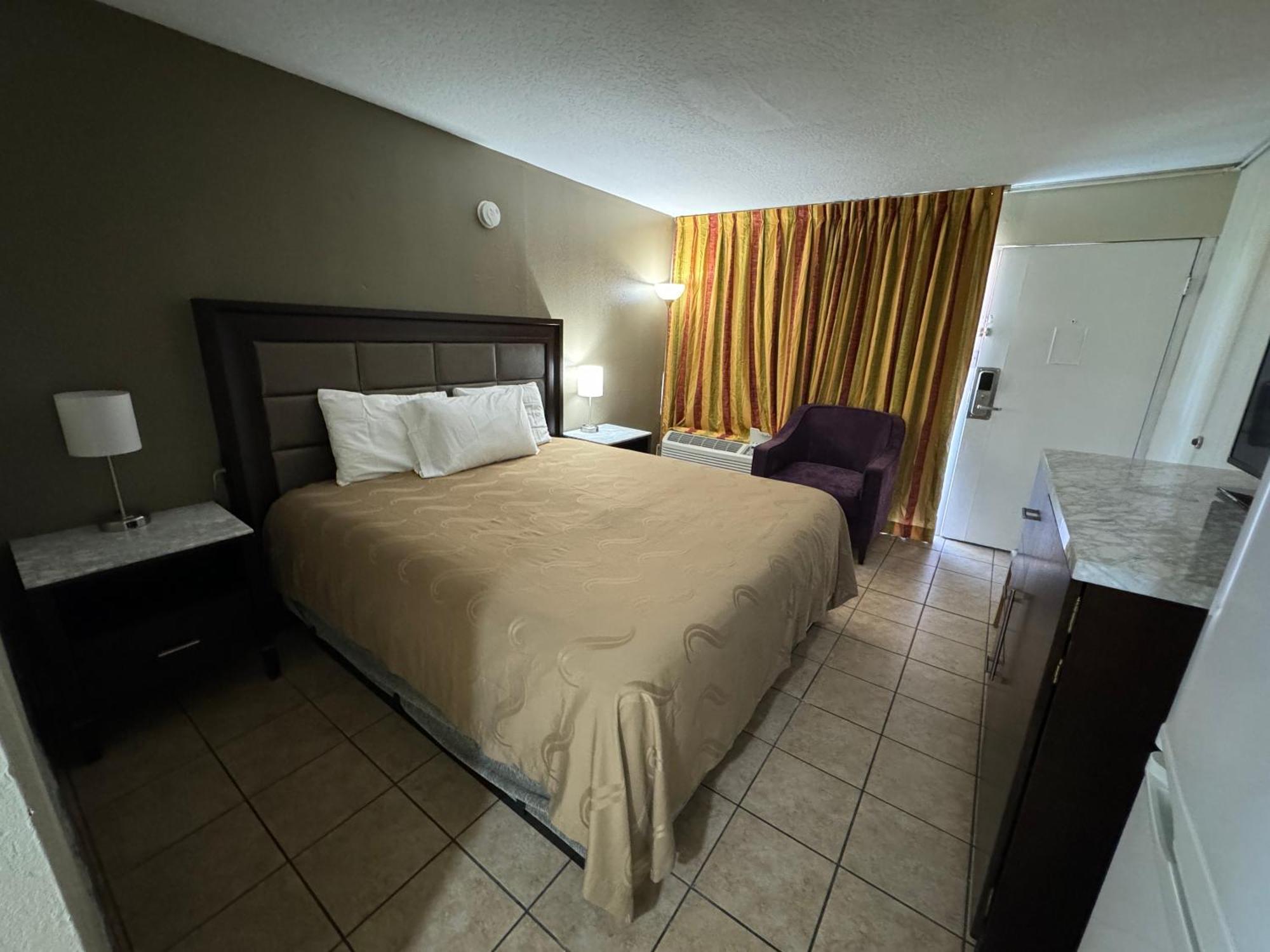 King Room