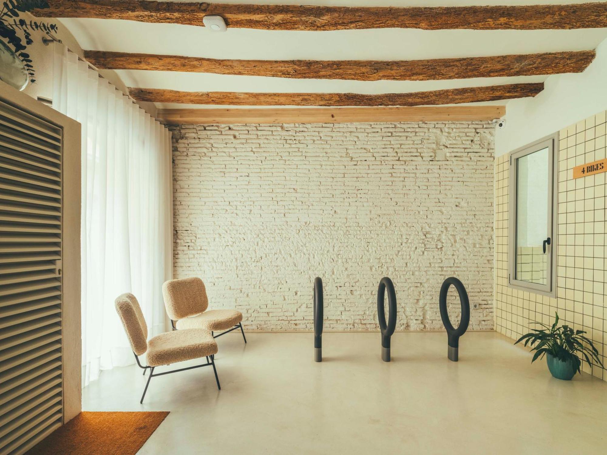 Queen Studio