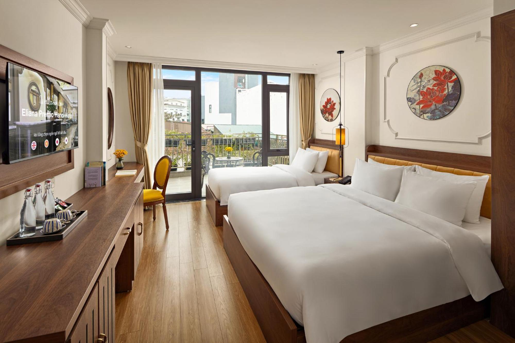 Executive Triple Room with Balcony