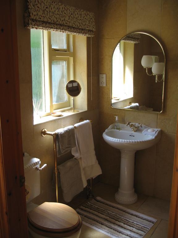 Deluxe Double Room with Shower