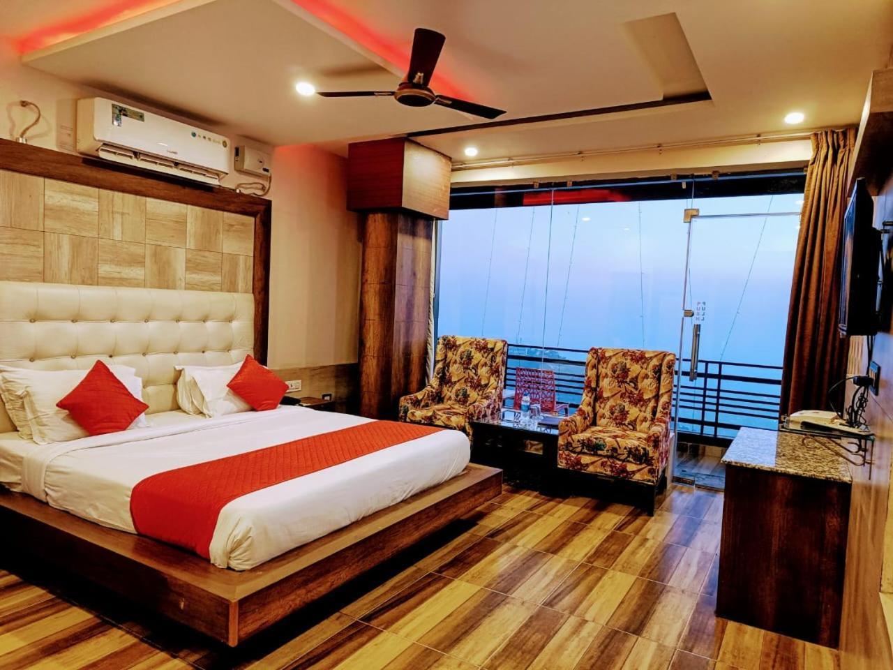 King Room with Balcony