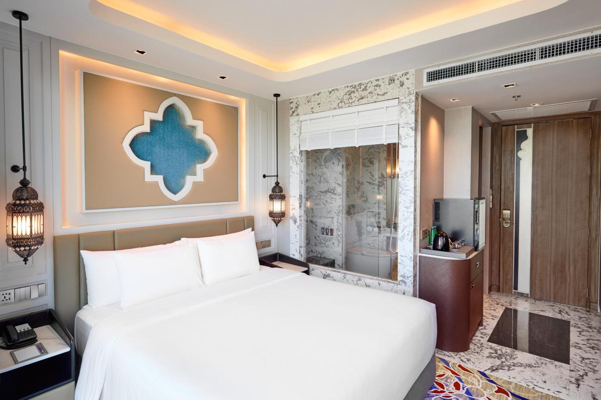 Superior Room,1516315336:JPEG