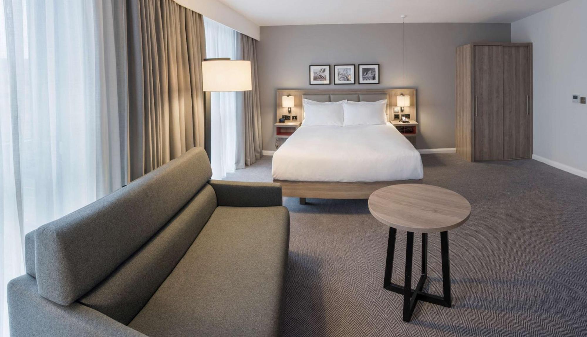 King Room Mobility Accessible,1516349323:JPEG