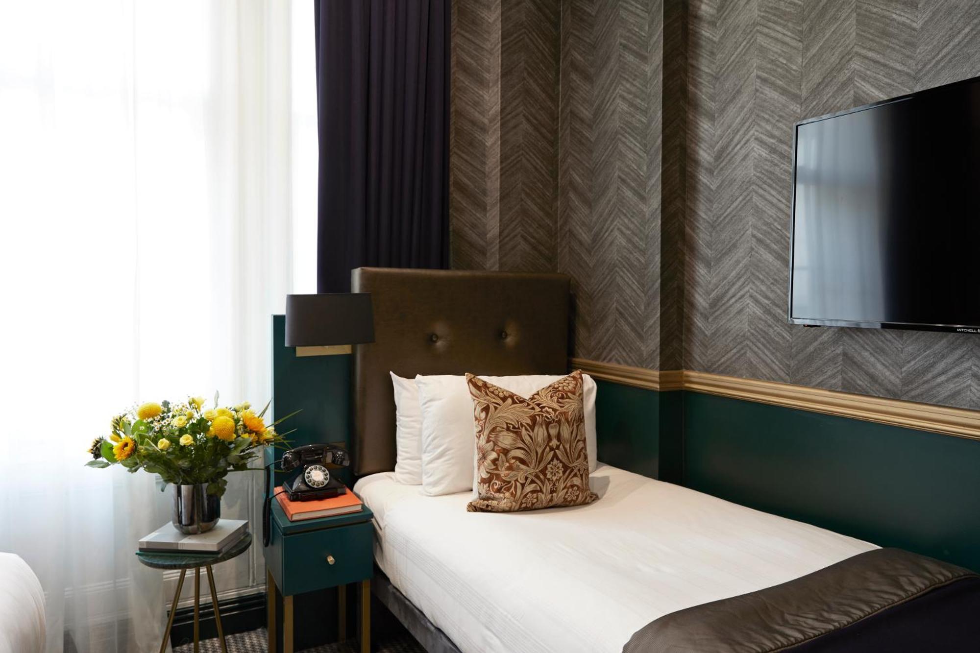 Deluxe Single Room,1516340923:JPEG