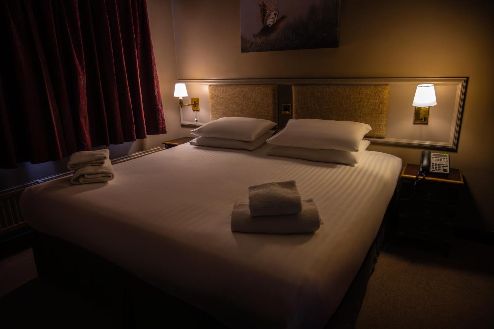 Standard Double Room,1516370413:JPEG