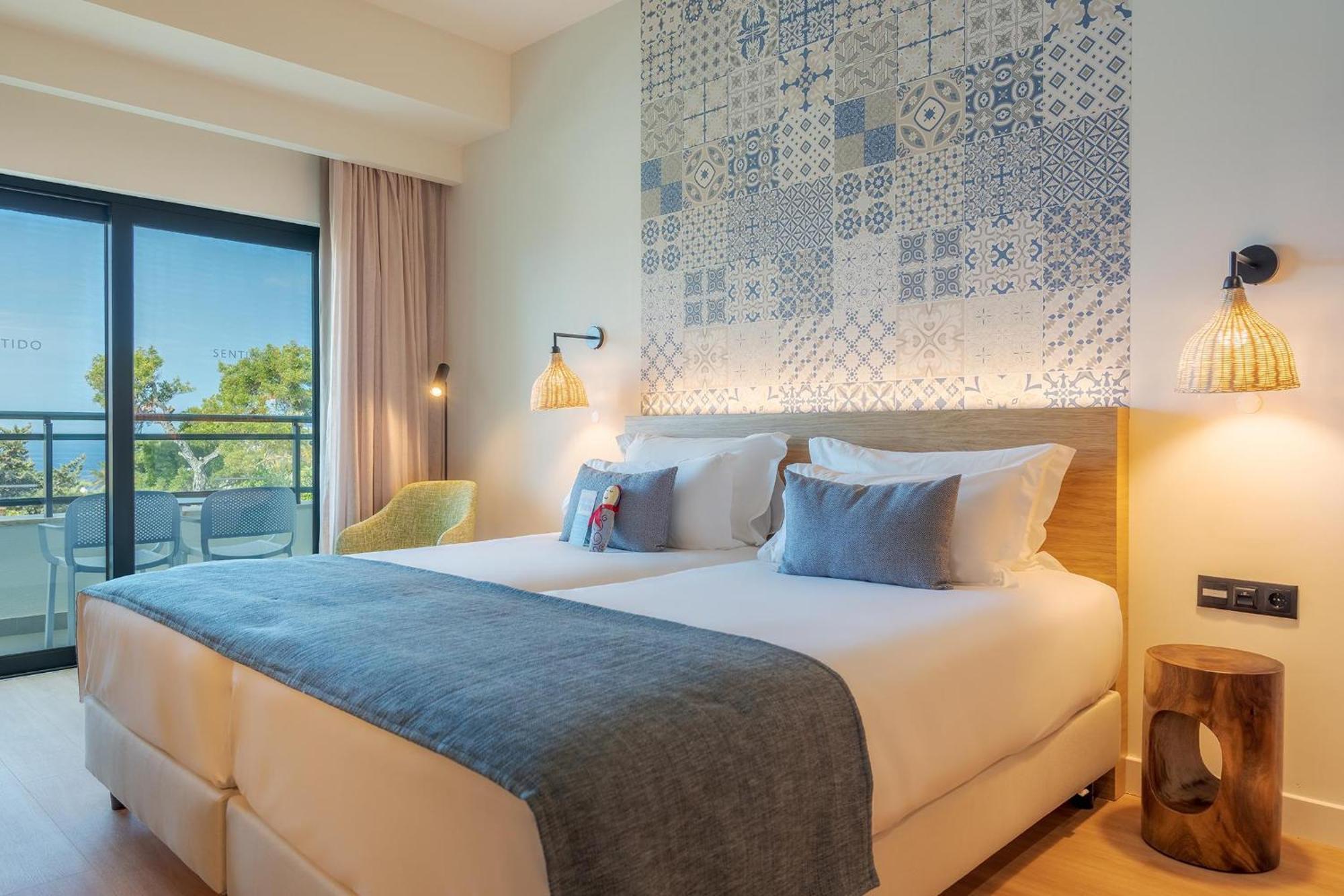 Double Room with Side Sea View