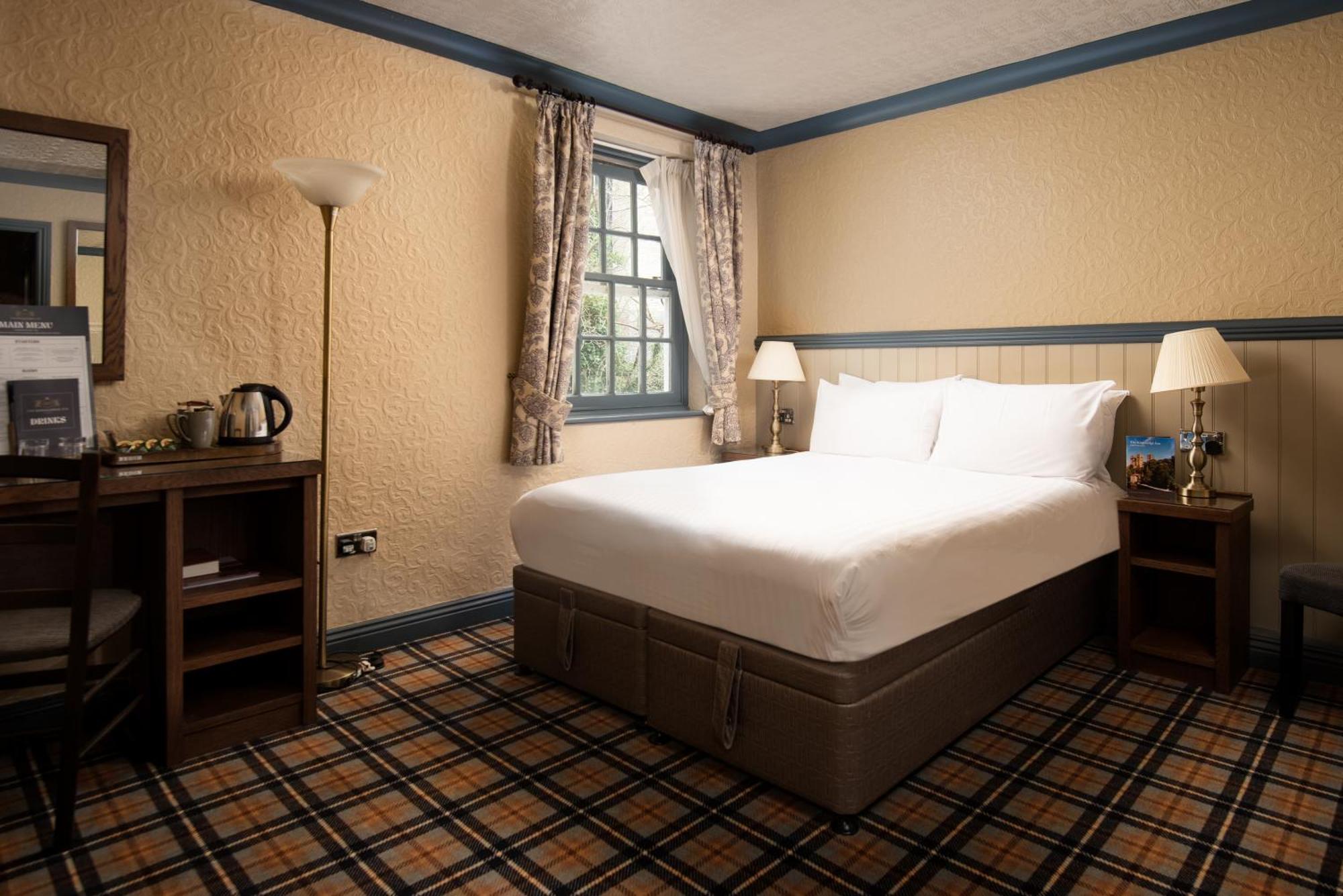 Double Room,1516349104:JPEG
