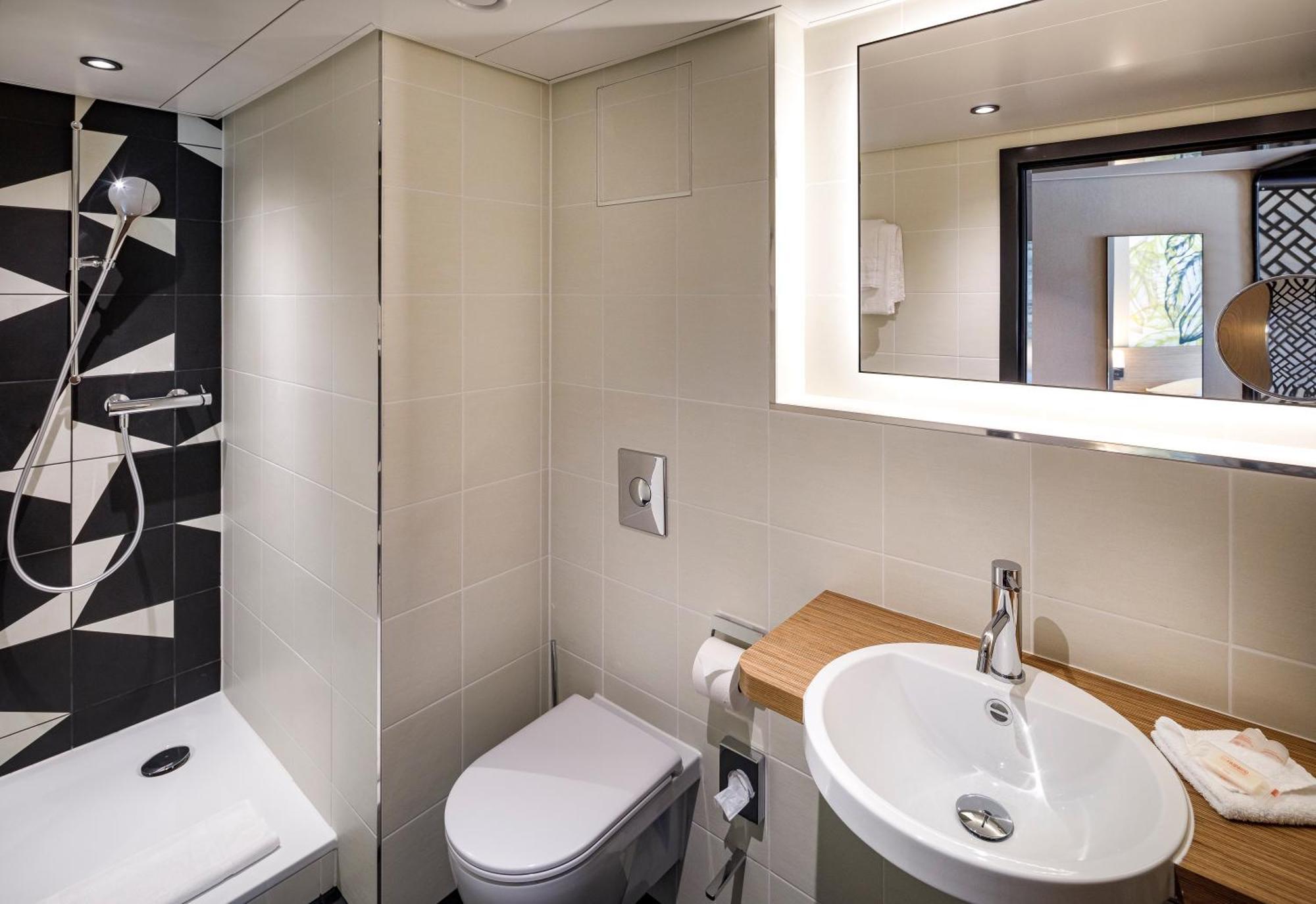 Standard Single Room small,1516379368:JPEG