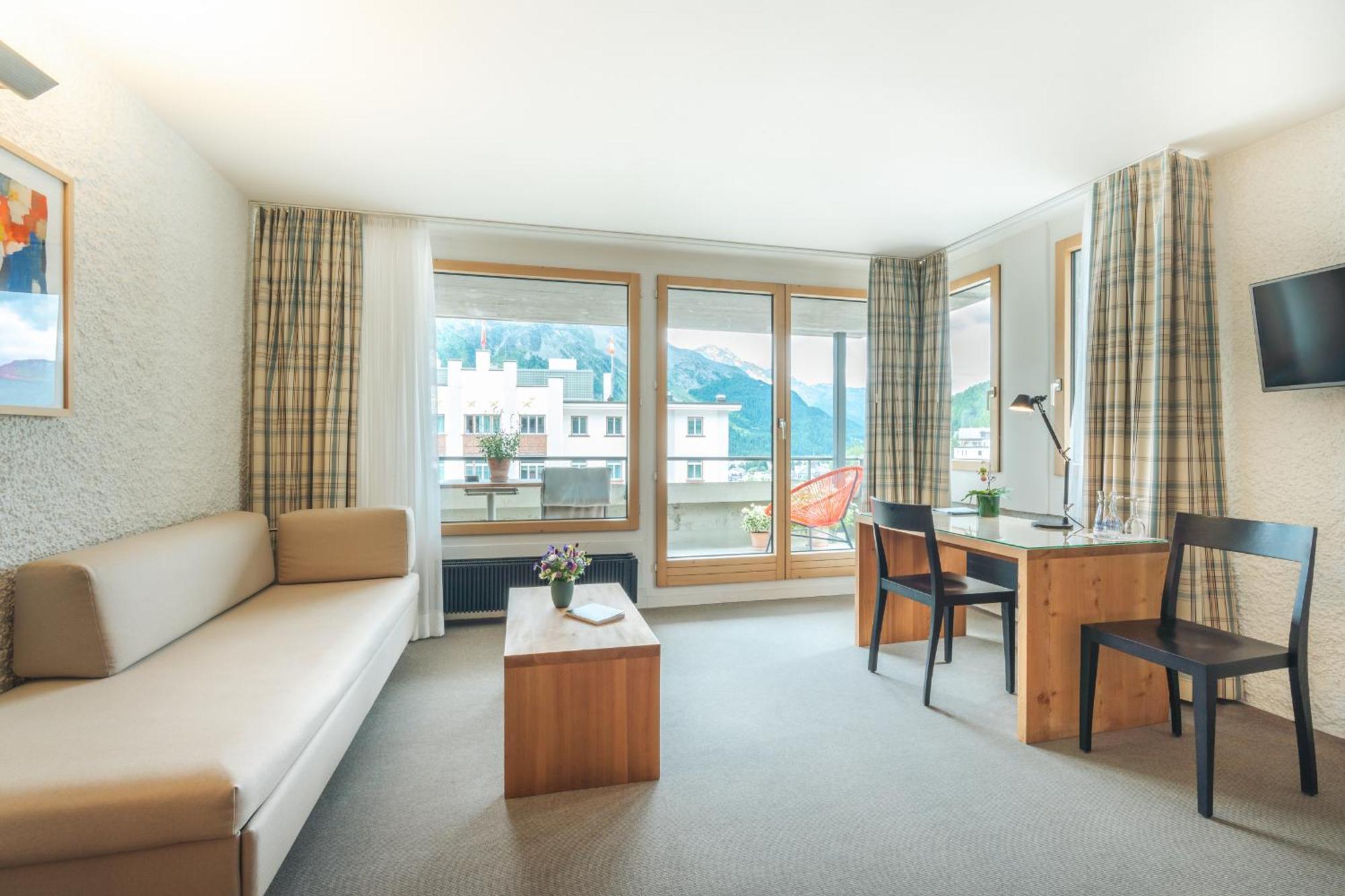 Large Room Balcony,1709915441:JPEG