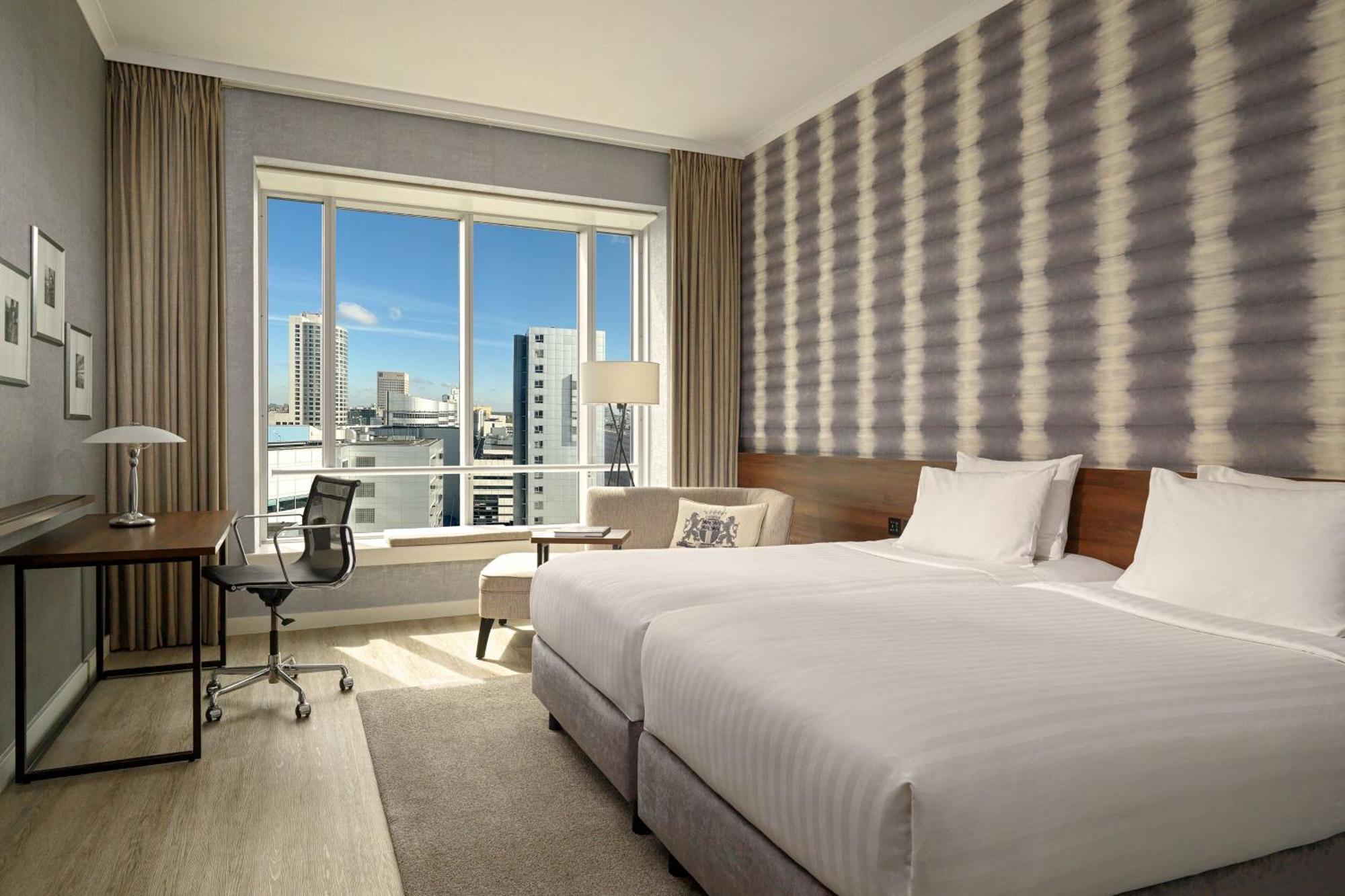 Deluxe Twin Room High Floor,1516426876:JPEG