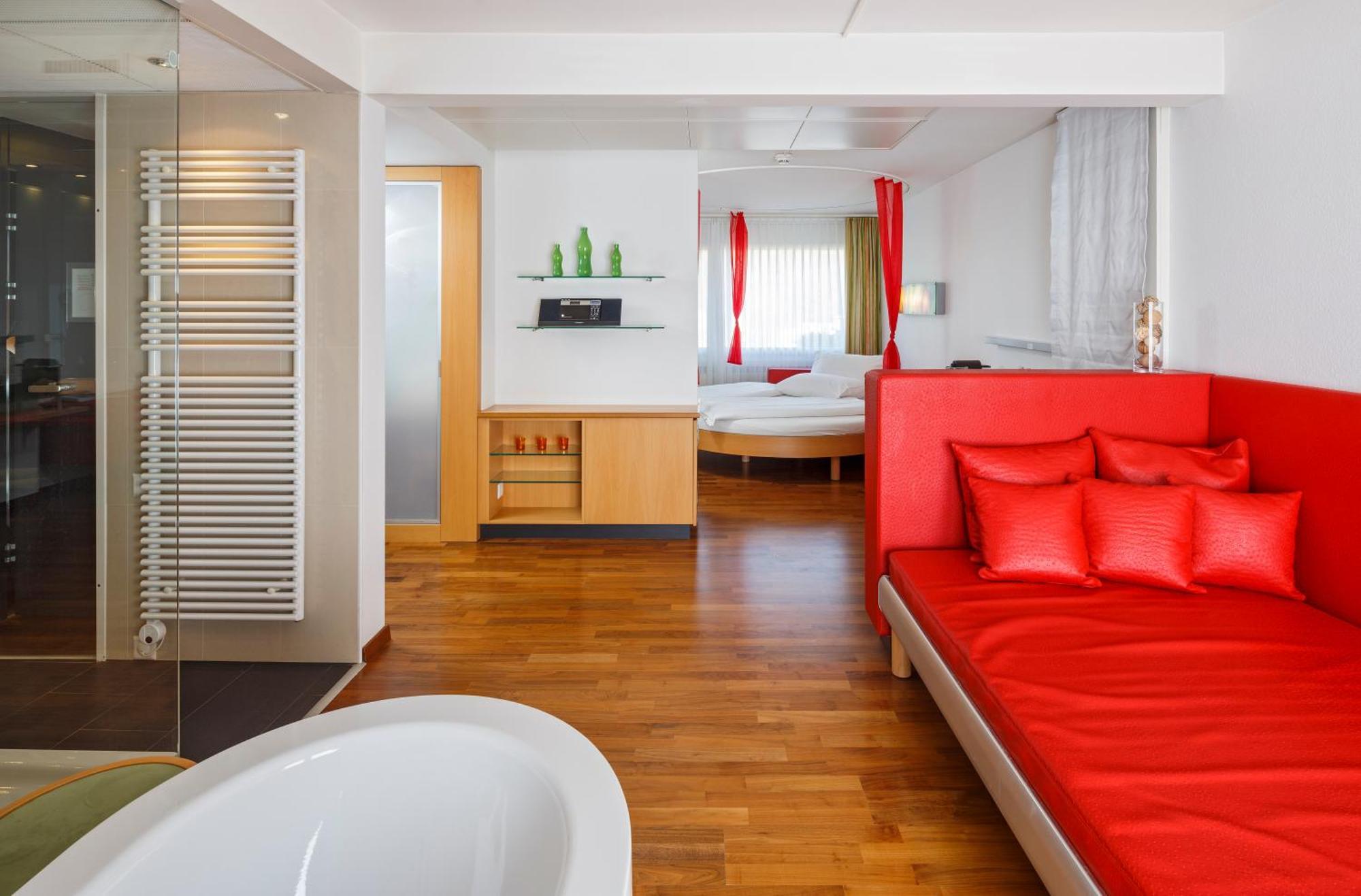 Junior Suite,1516394005:JPEG