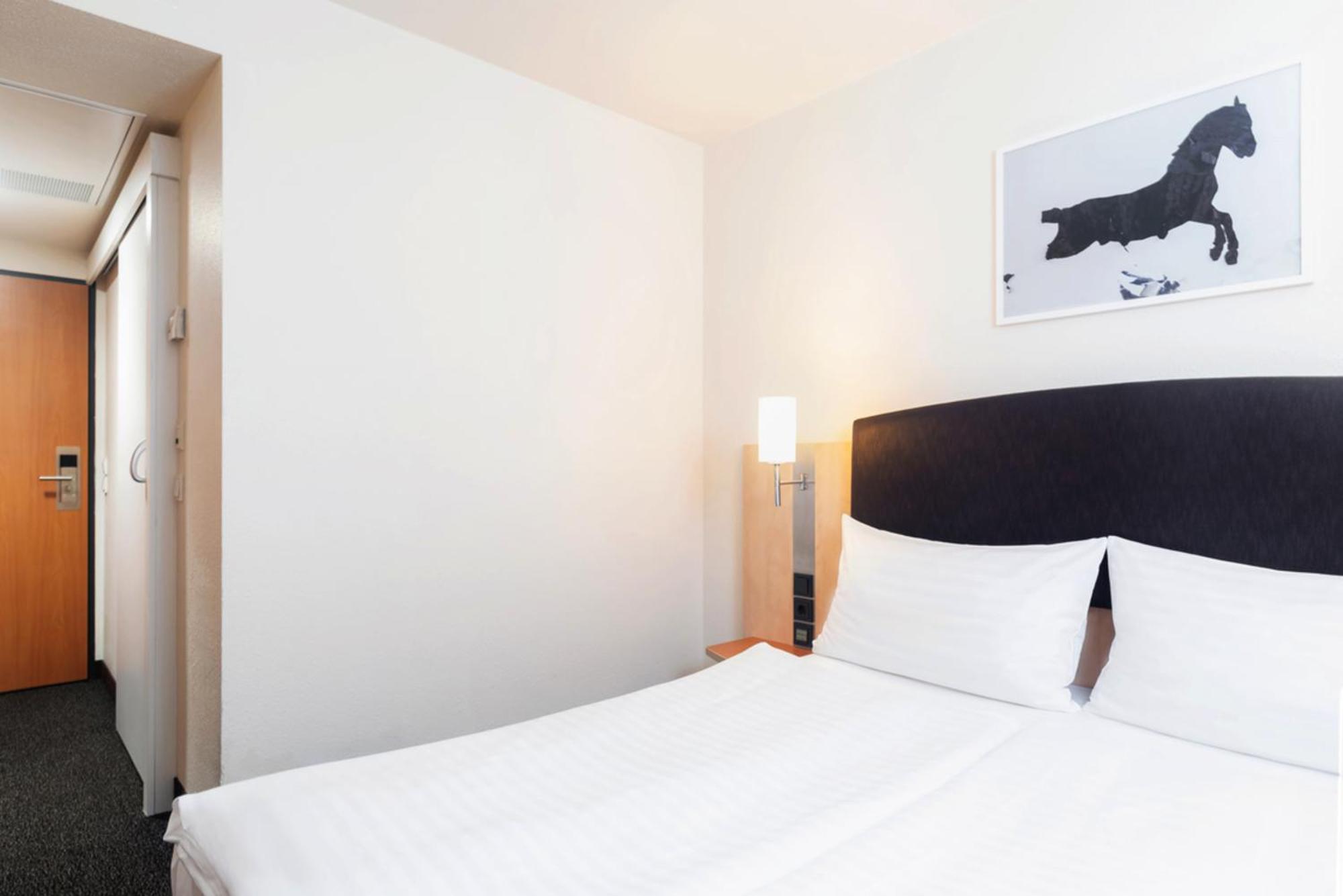 Superior Double Room,1516425547:JPEG