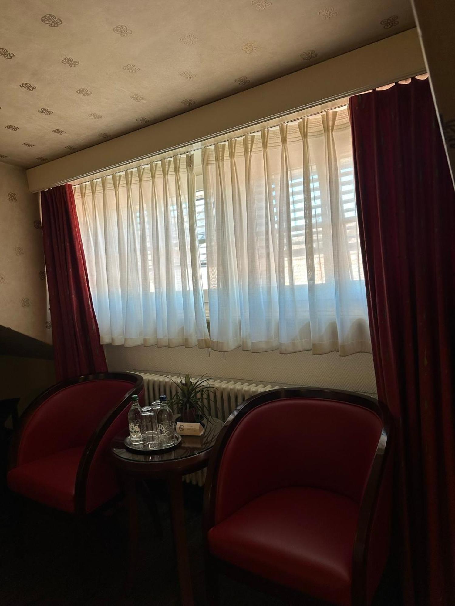 Standard Queen Room,1516438177:JPEG