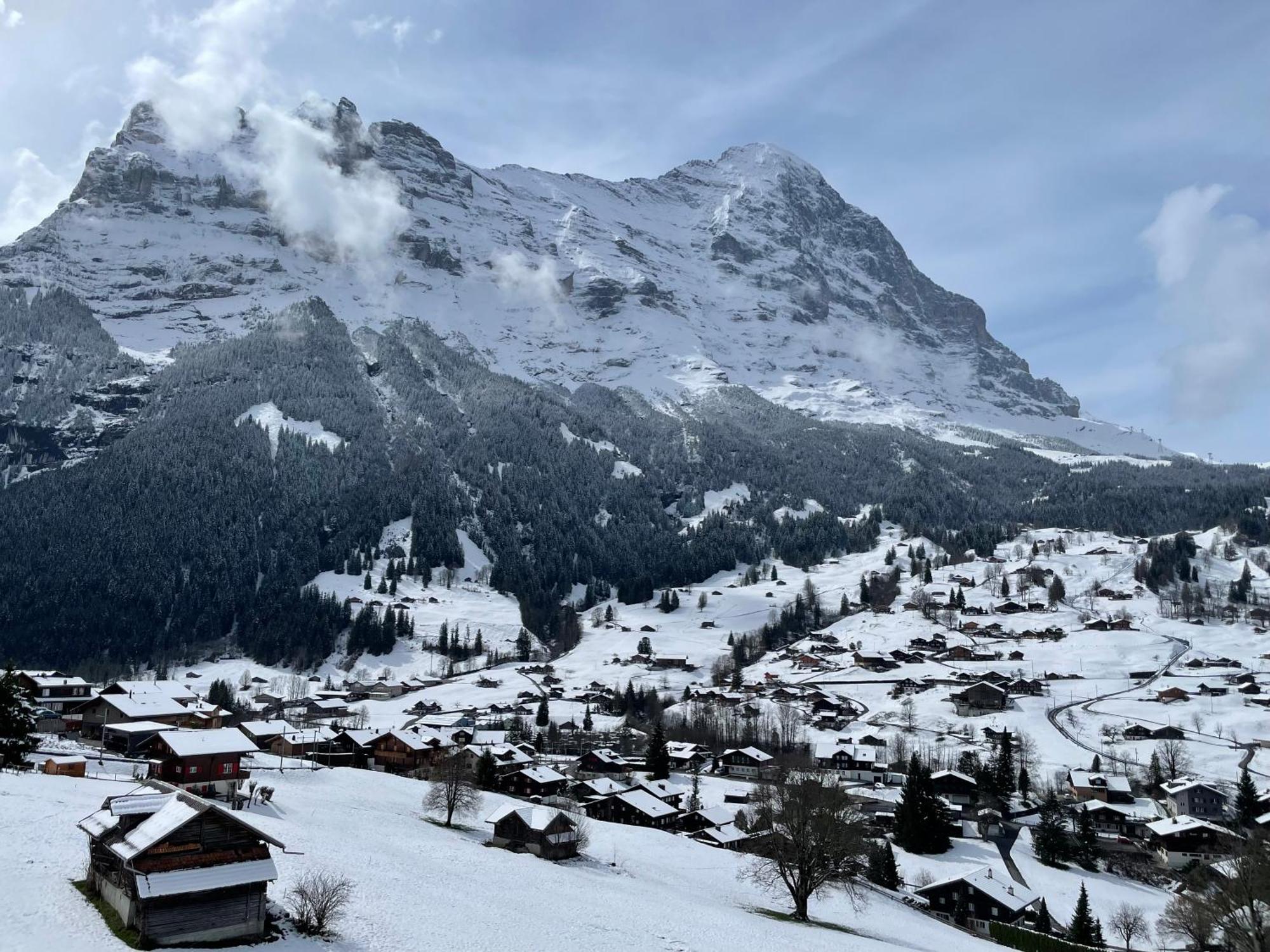Double or Twin Room Eiger View Balcony