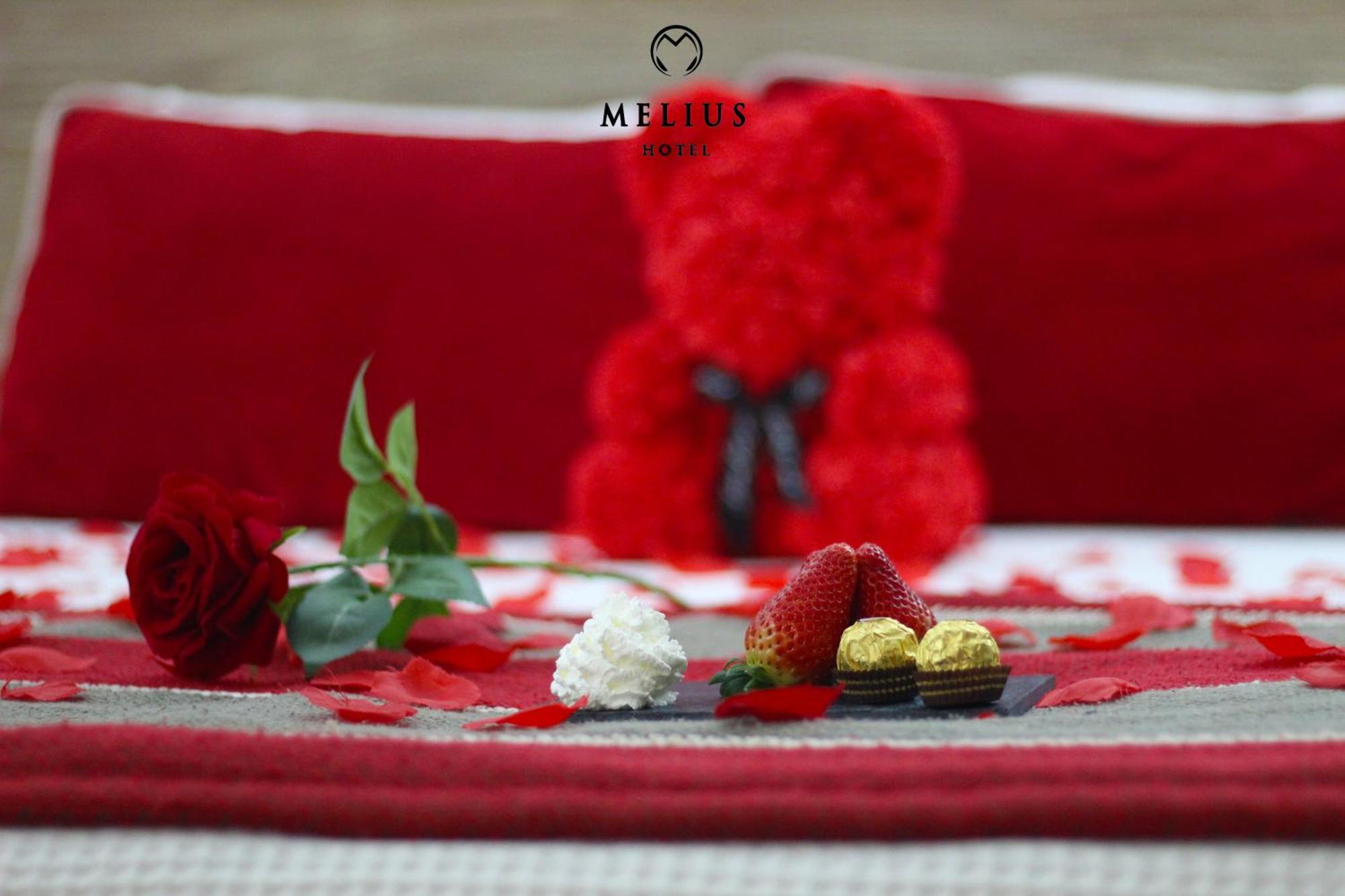 Double Room with Romantic Package