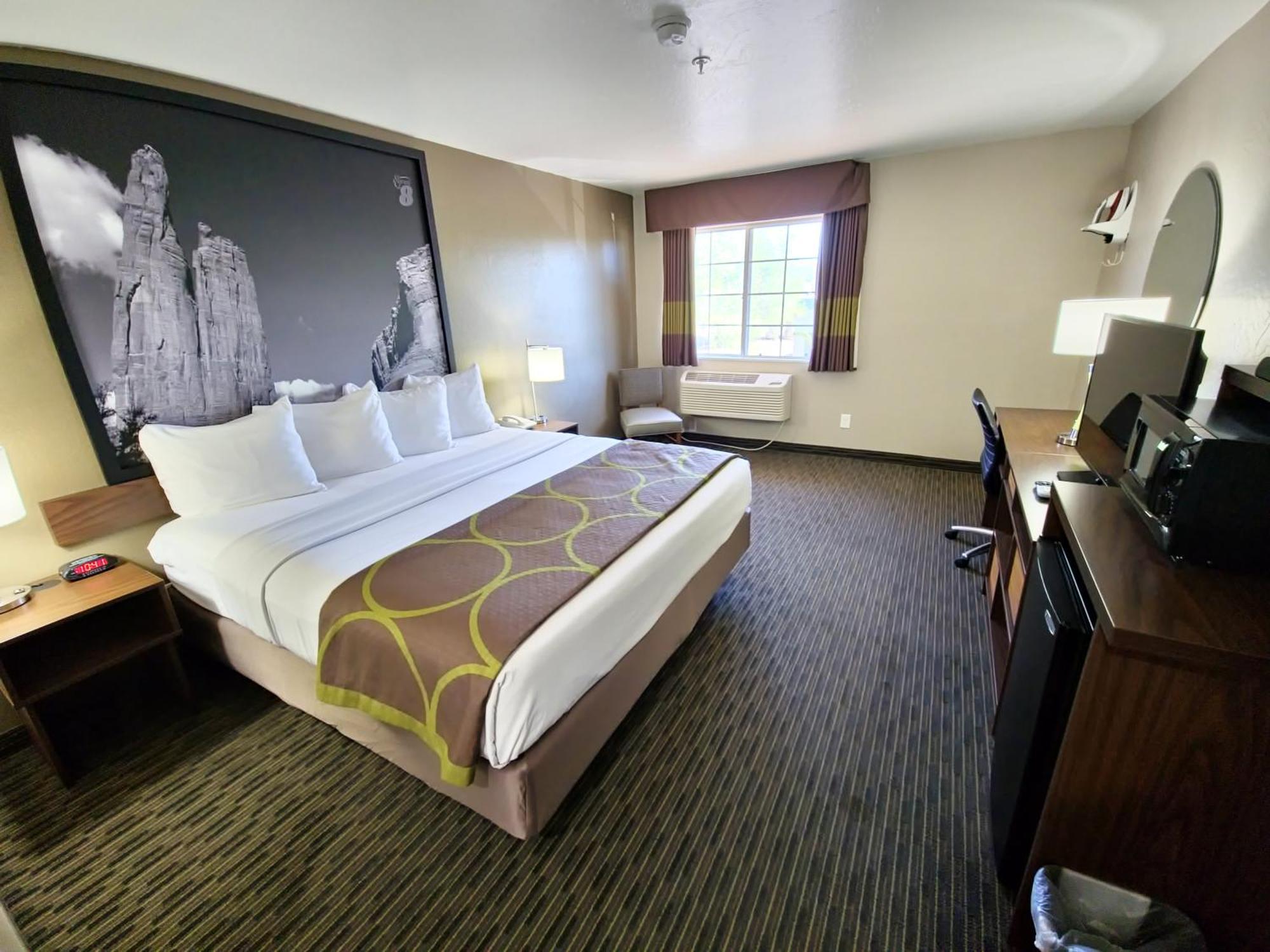 Queen Room Mobility Access or Non-Smoking
