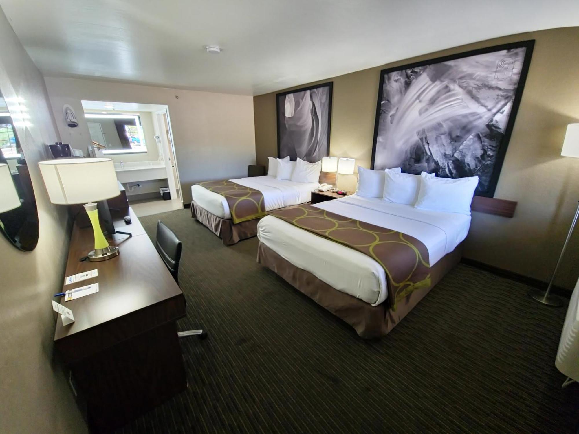 Queen Room Two Queen Beds Mobility Access or Non-Smoking
