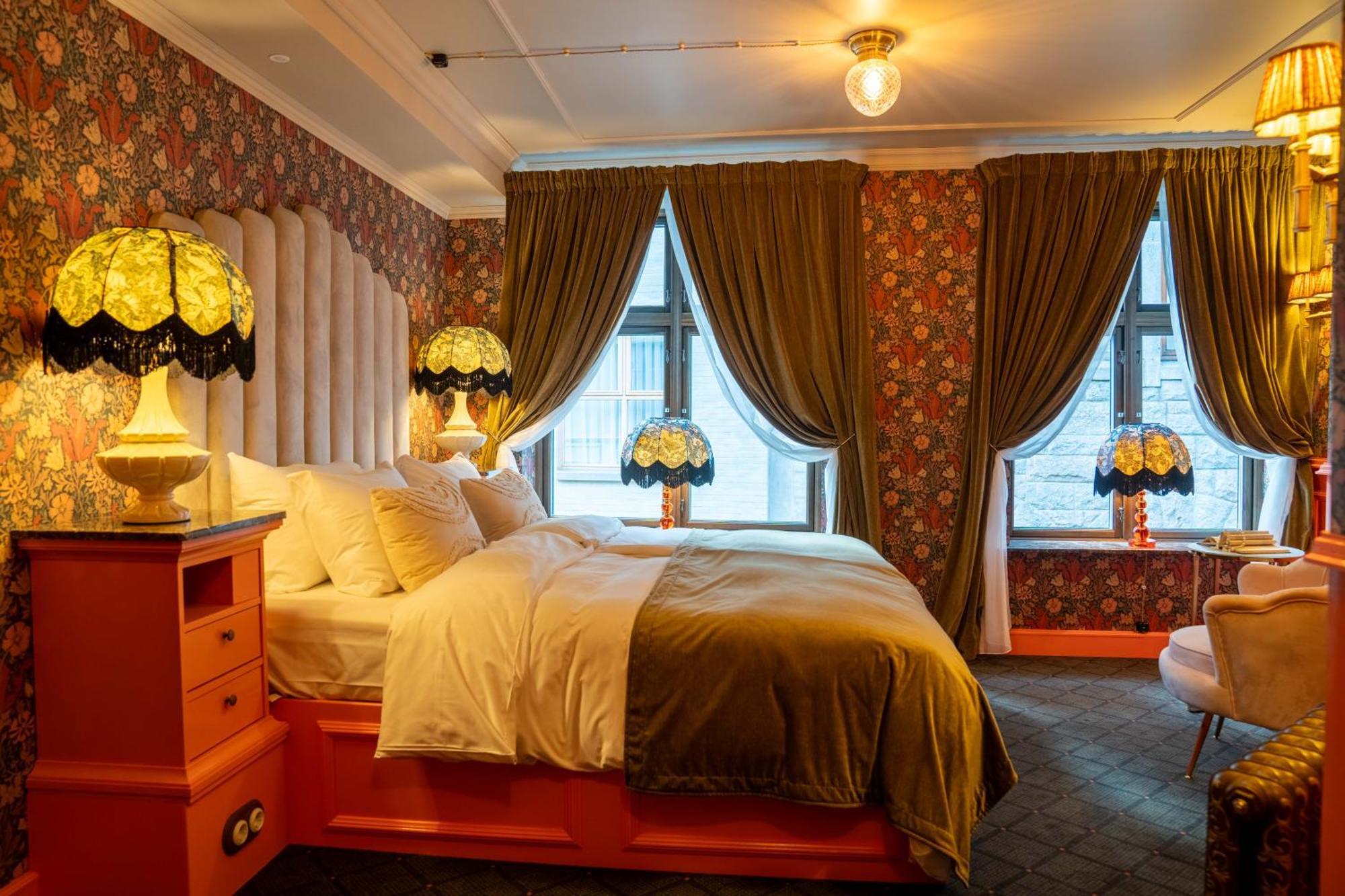 Petite Chambre,1517136601:JPEG