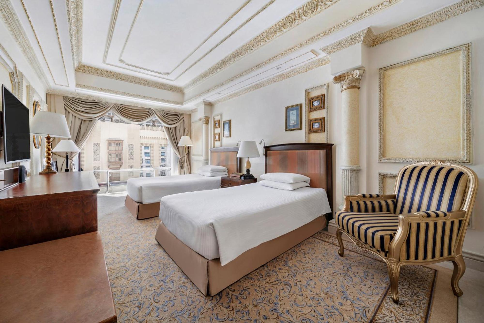 Chambre Lits Jumeaux Supérieure - Vue sur Ville