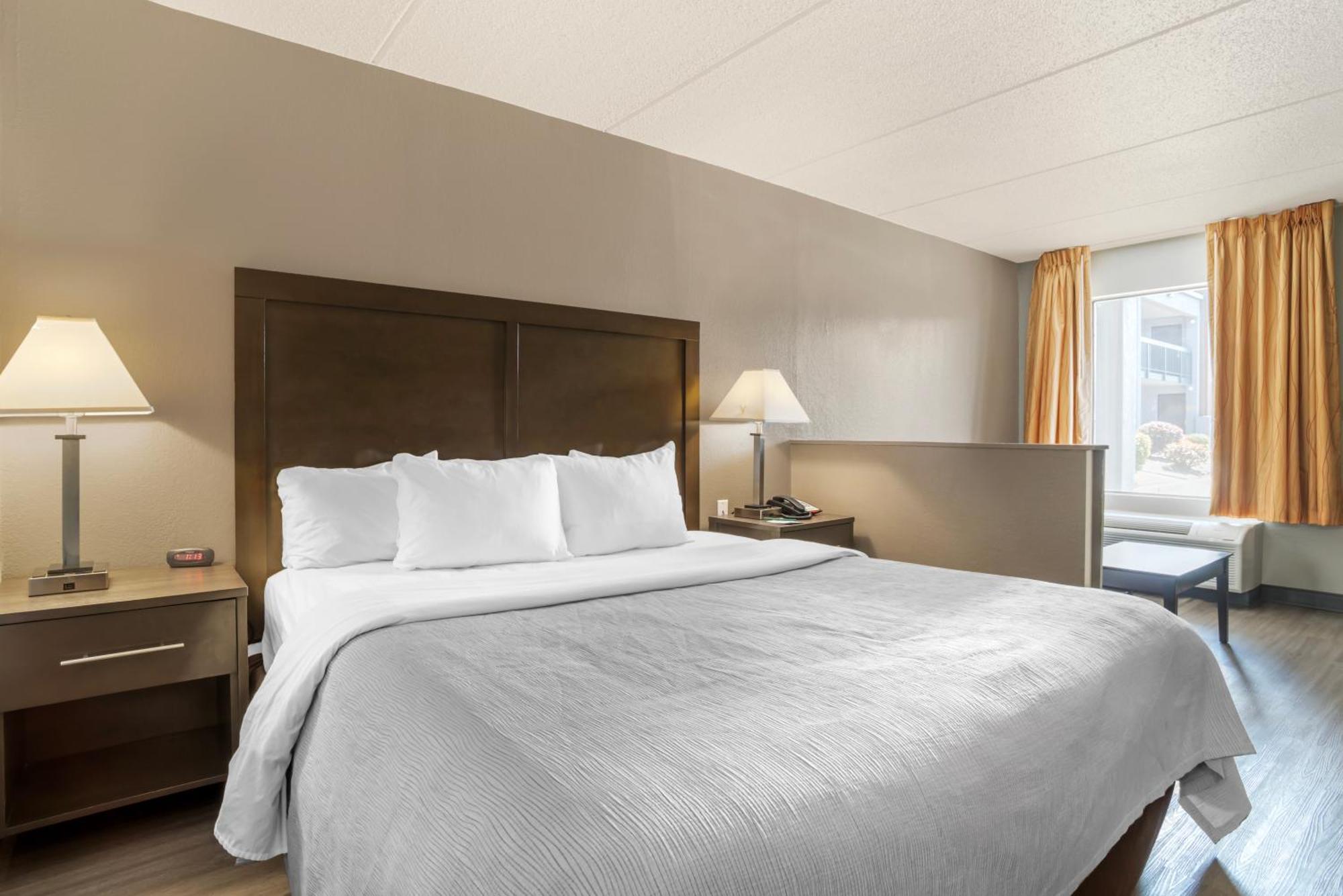 King Suite with Sofa Bed - Non Smoking