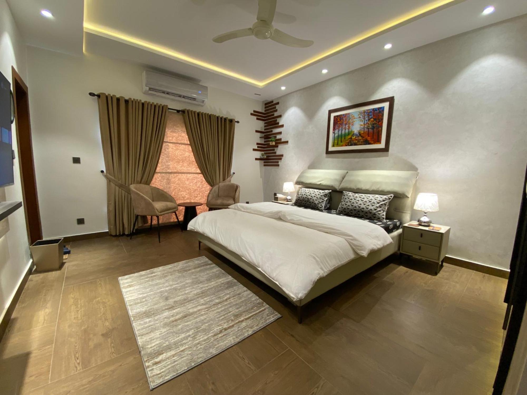 Superior Family Room