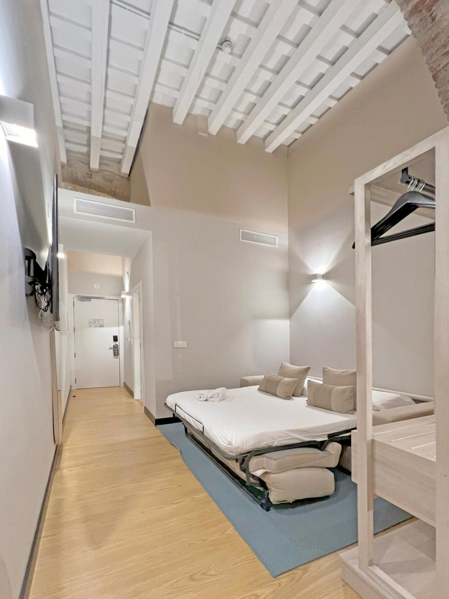 Triple Room,1519068277:JPEG