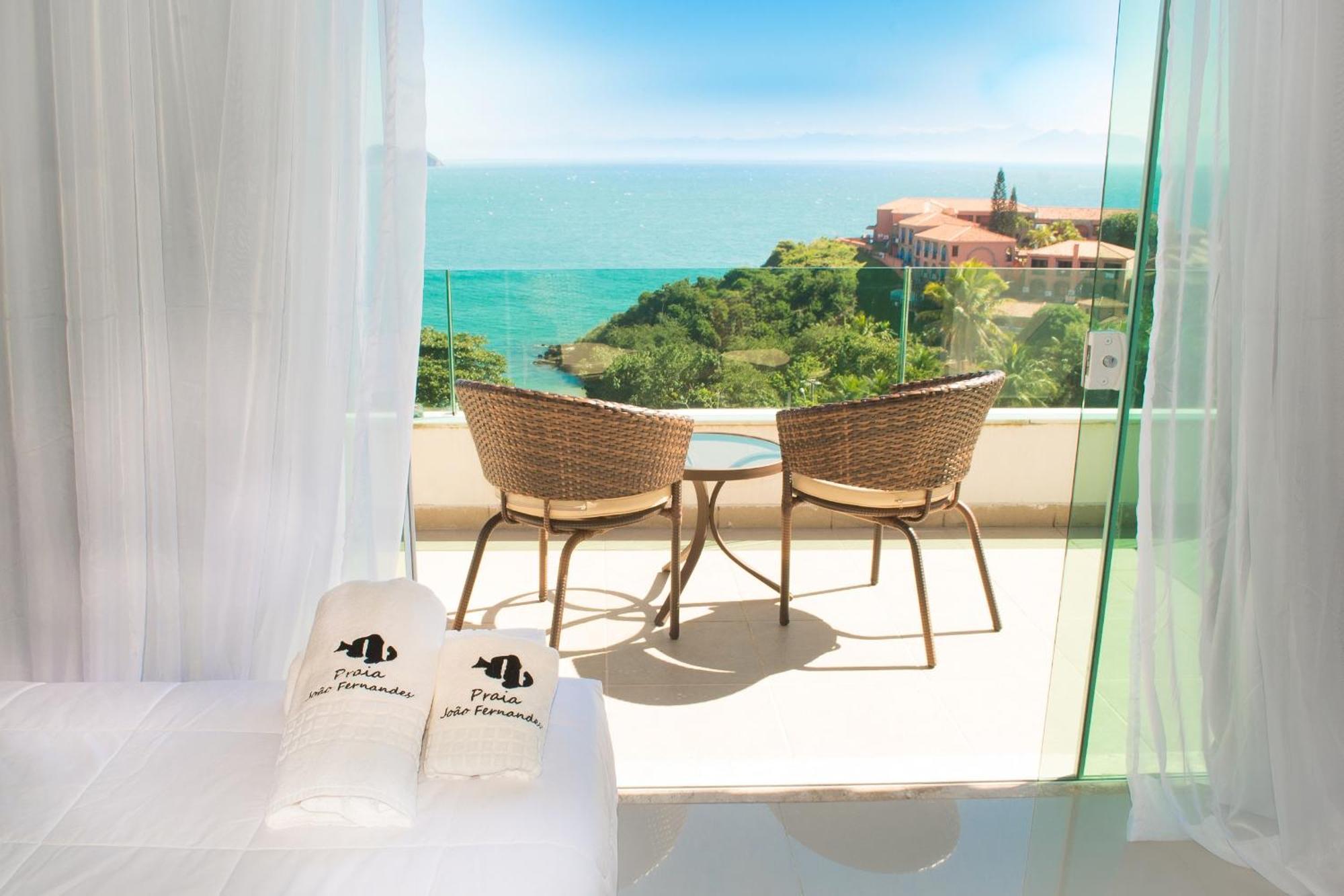 Suite with Hot Tub