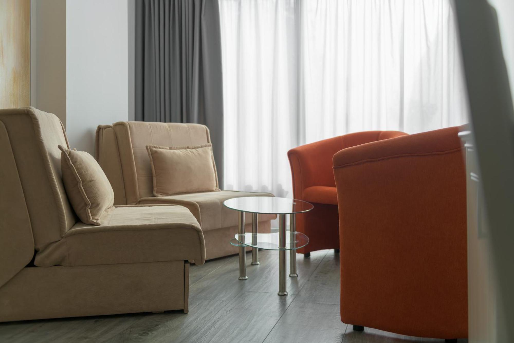 Deluxe Suite with Spa Bath