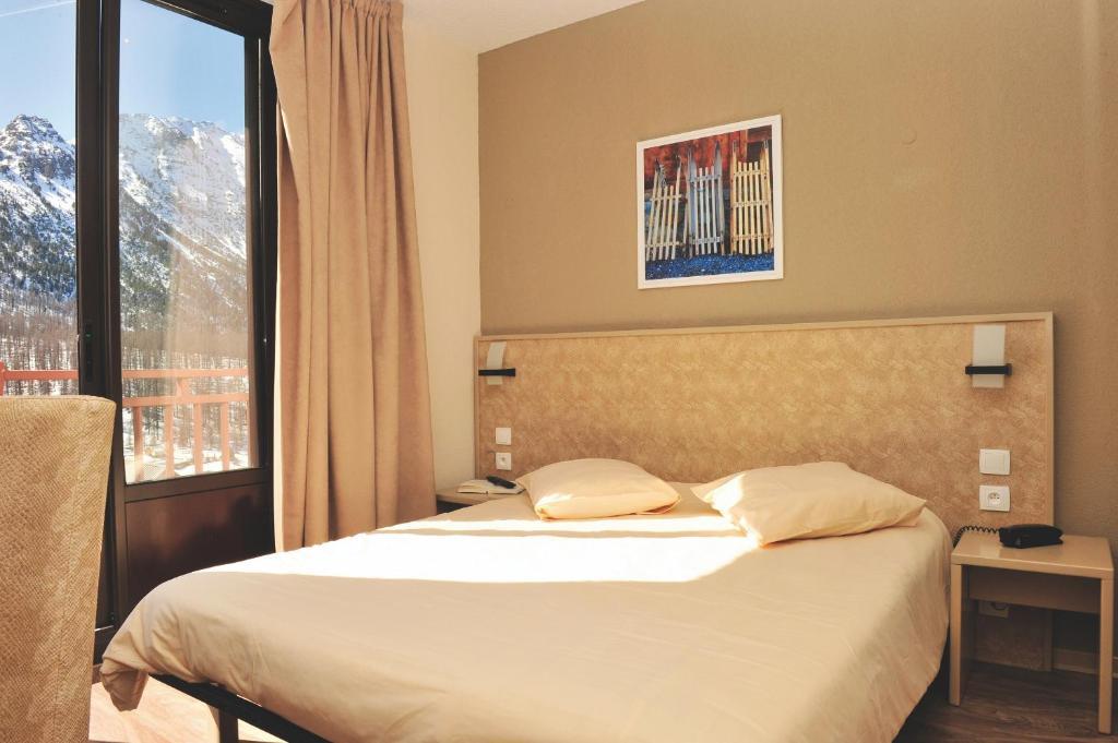 Chambre Familiale (1 Adulte + 1 Enfant)