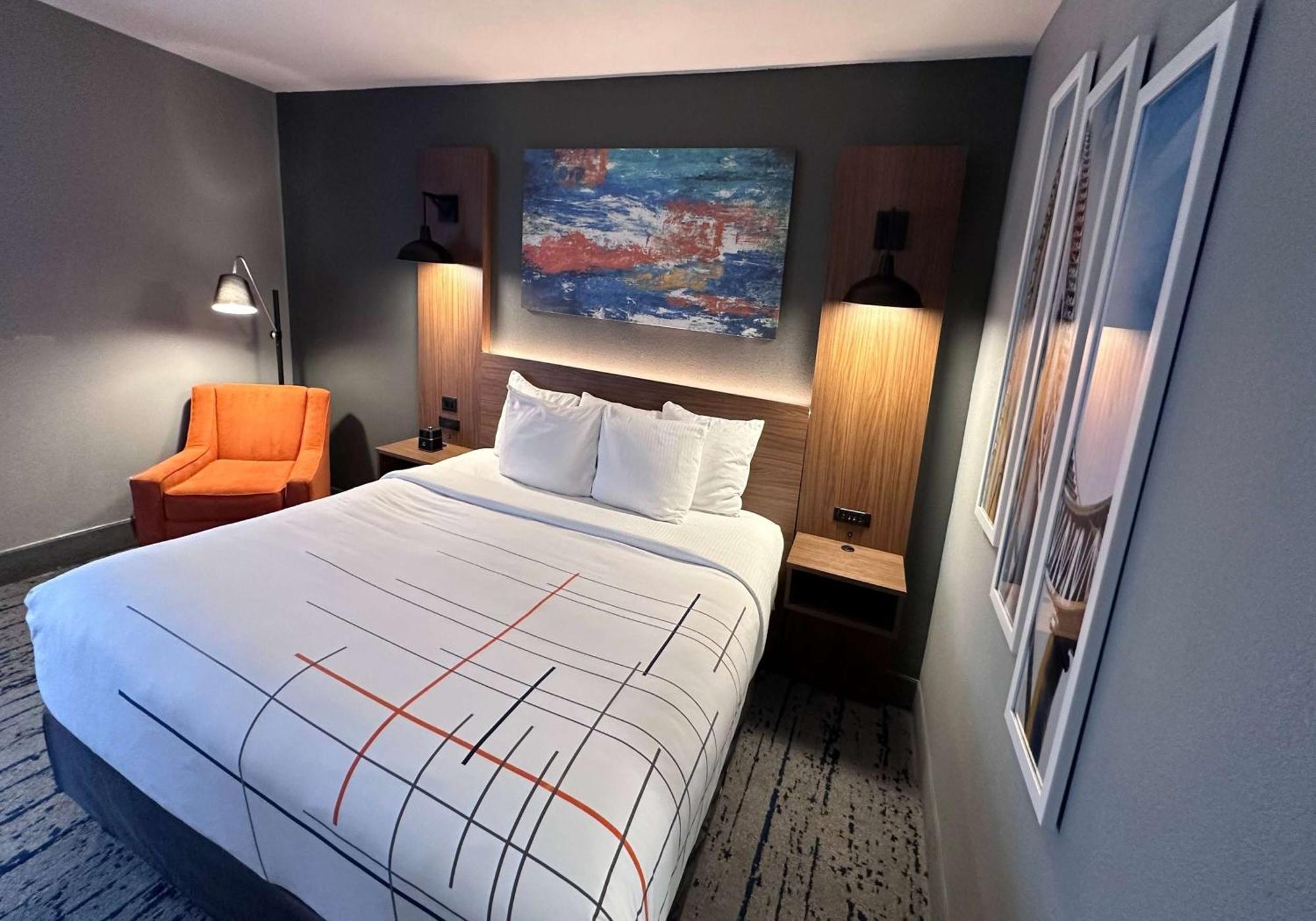 King Room