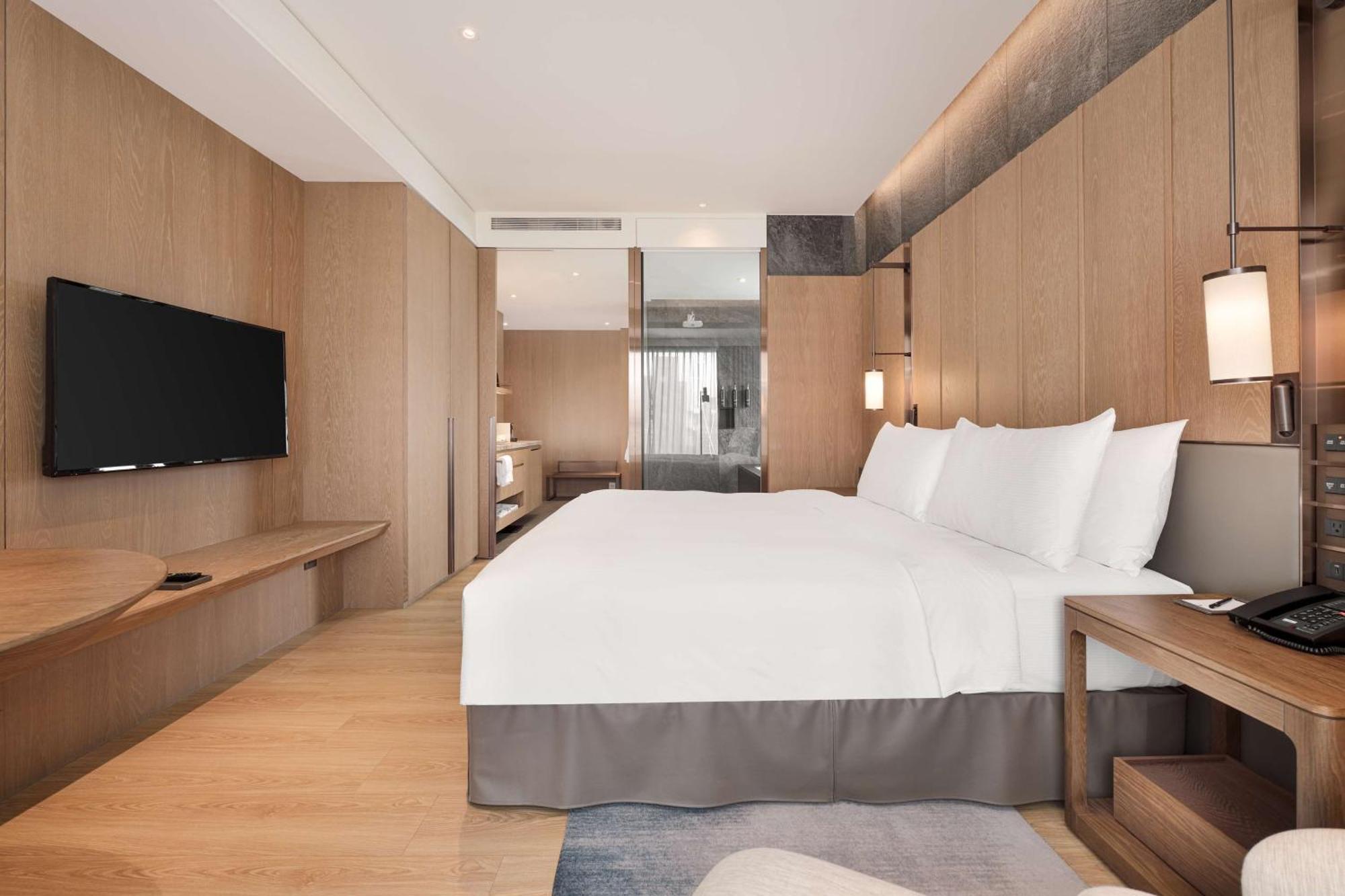 King Guest Room
