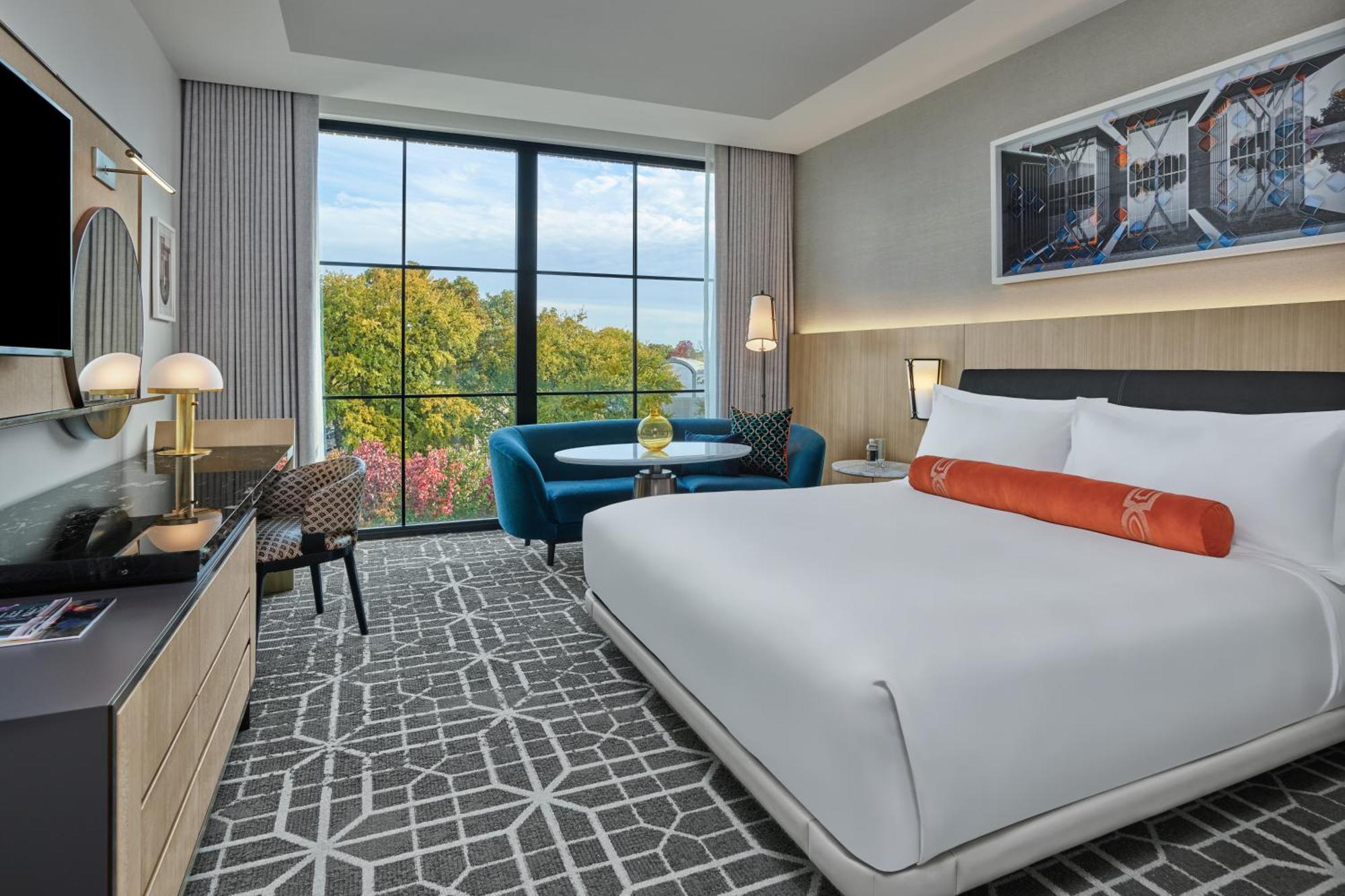Premier King Room