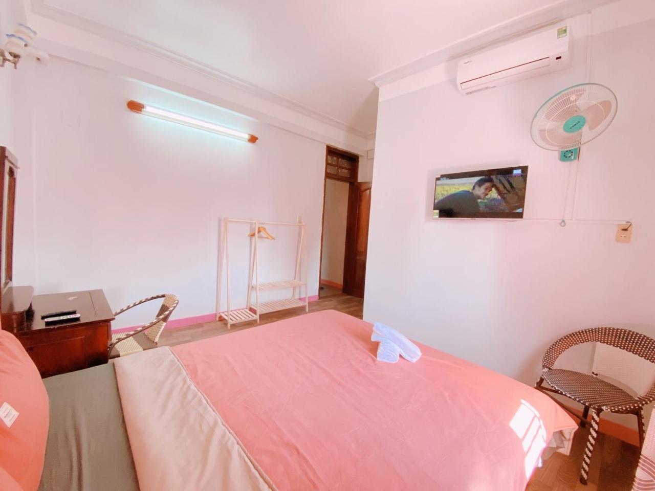 Phòng Deluxe Có Giường Cỡ King