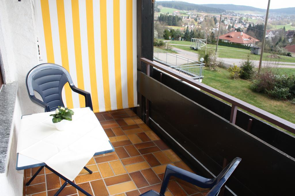 Doppelzimmer mit Balkon